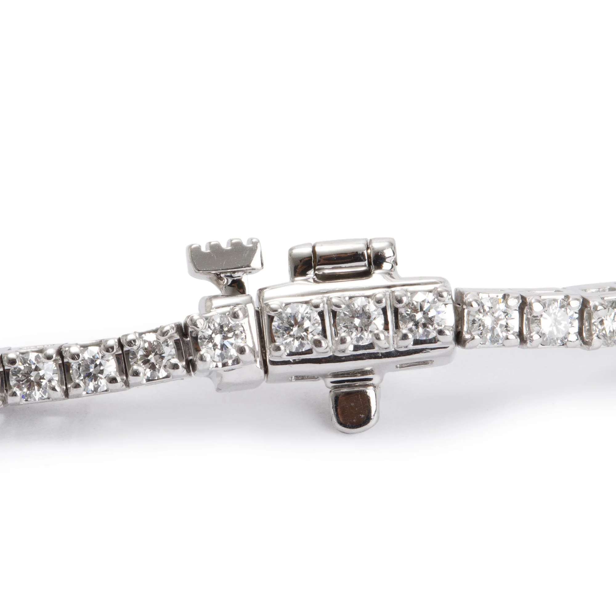 14k White Gold 2.00 tcw. Diamond Tennis Bracelet - Image 2