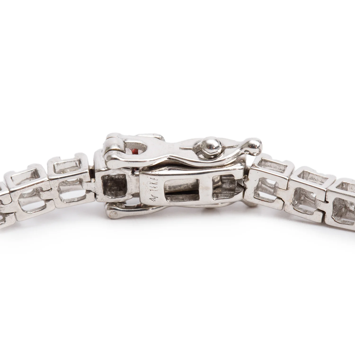 14k White Gold 2.04 tcw. Diamond Tennis Bracelet - Image 2