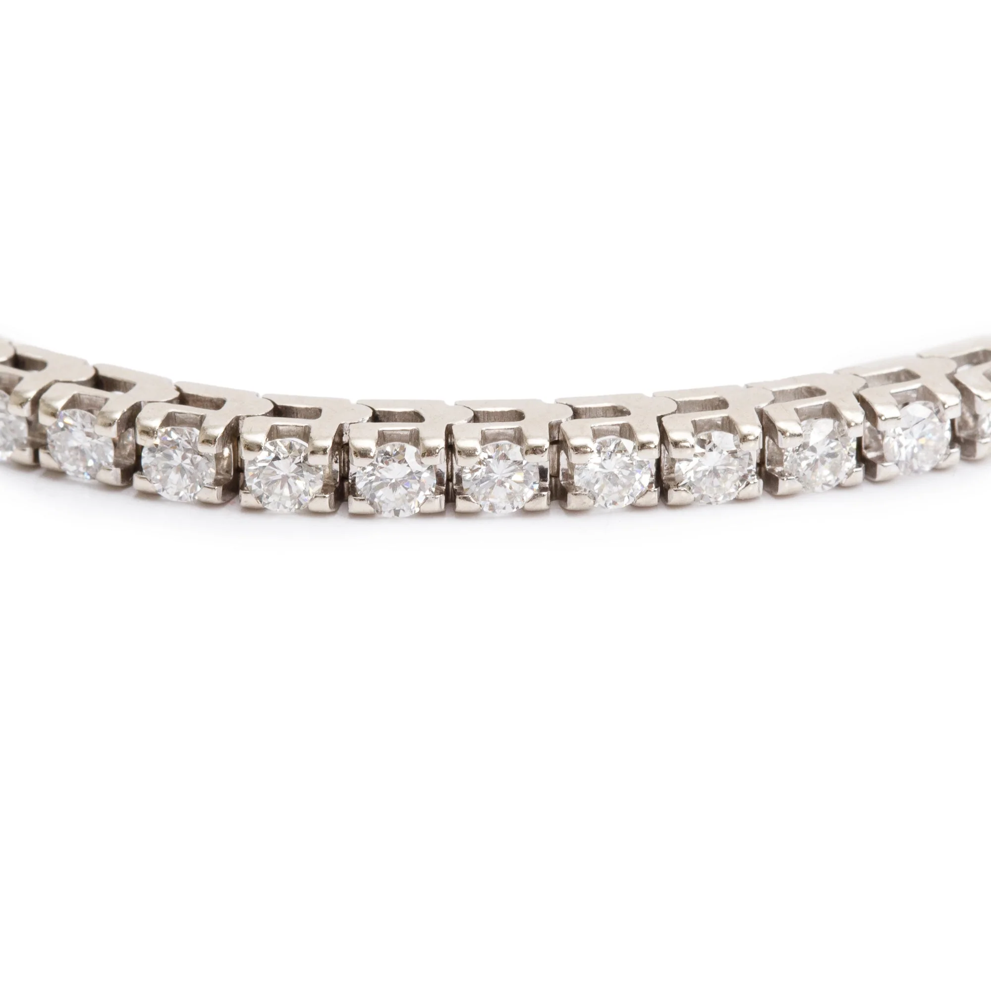 14k White Gold 3.30 tcw. Diamond Tennis Bracelet - Image 2