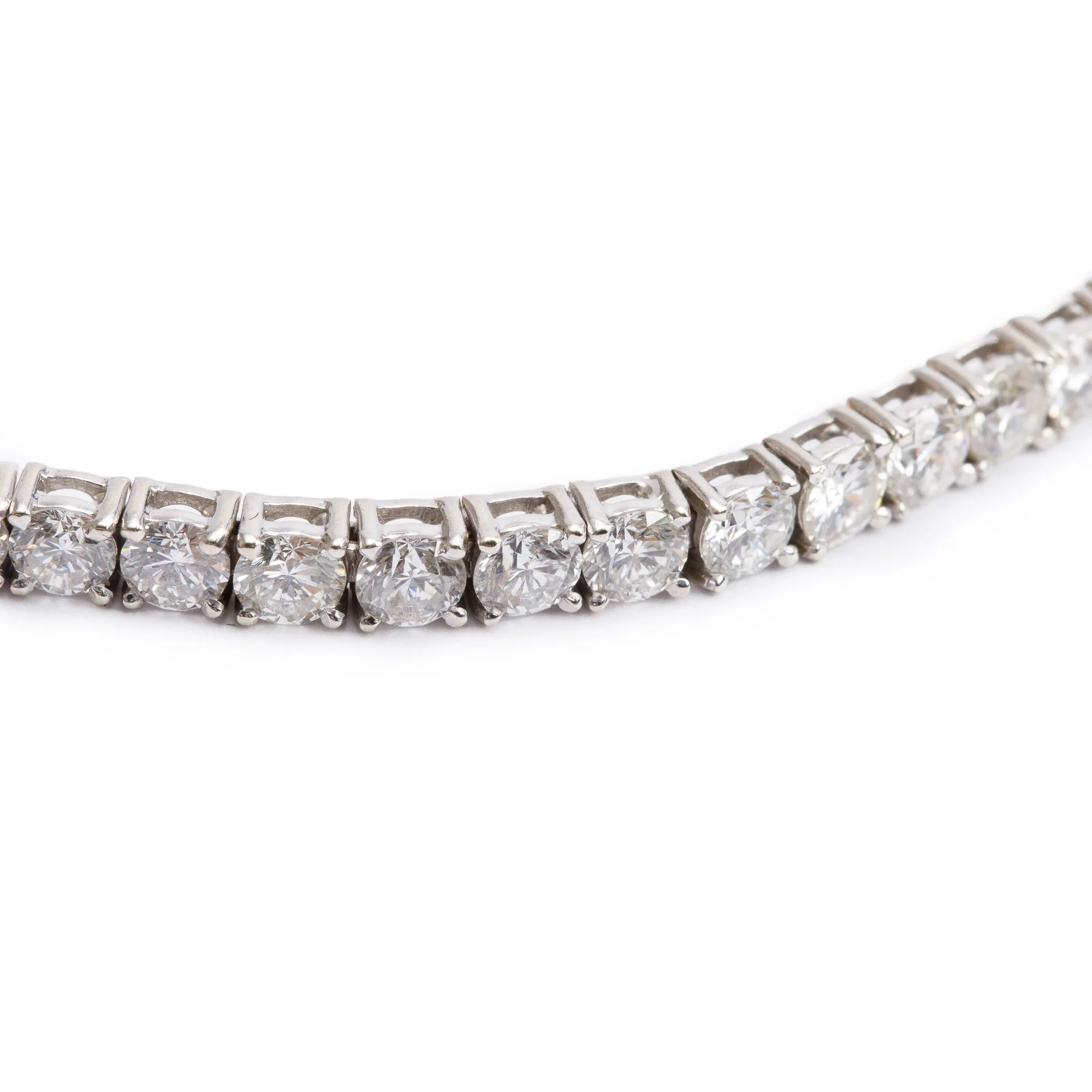 14k White Gold 6.09 tcw. Diamond Tennis Bracelet - Image 3