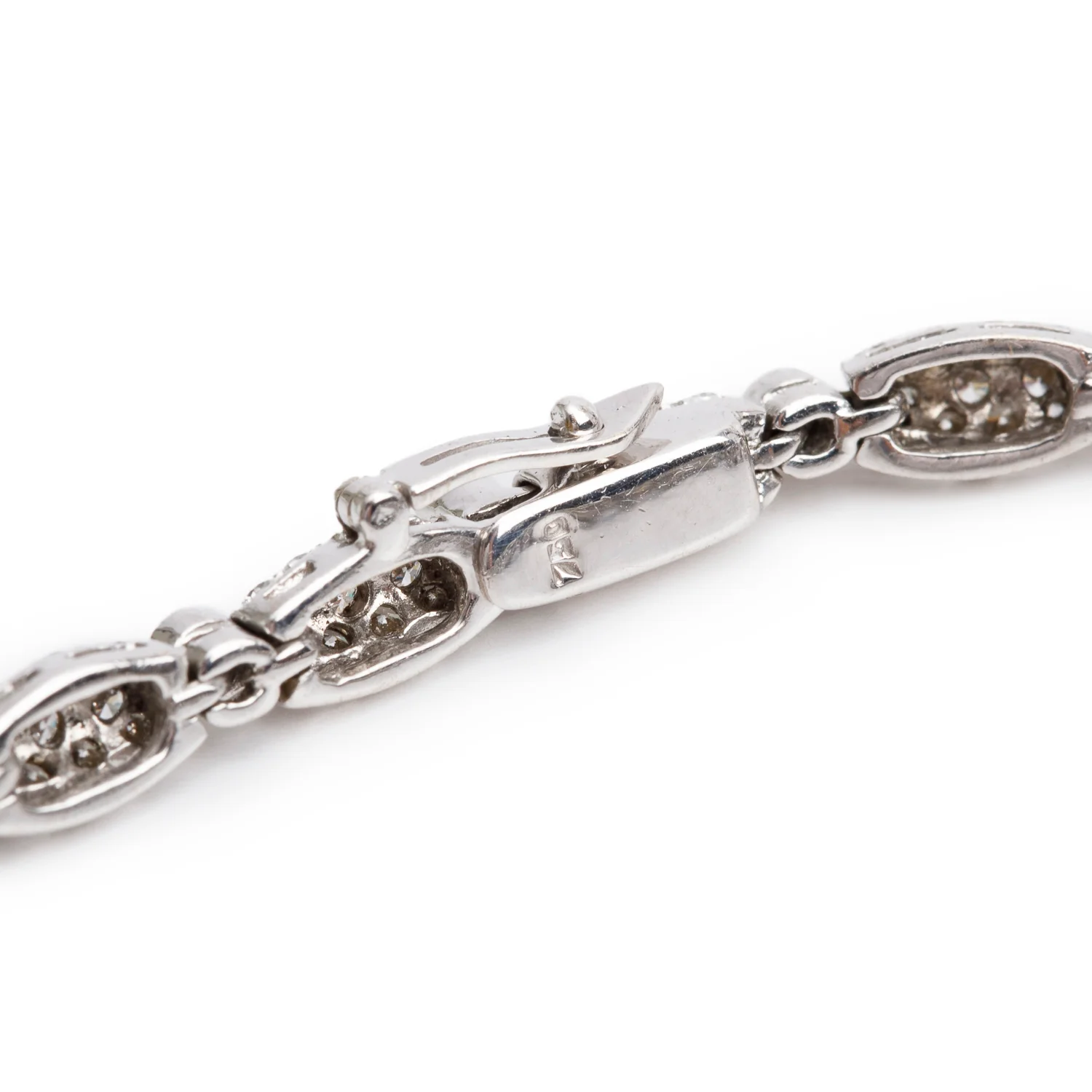 18k White Gold 2.67 tcw. Diamond Link Bracelet - Image 3