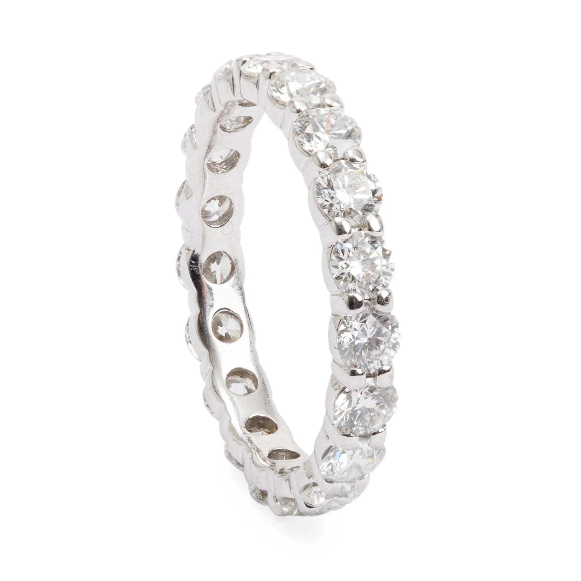 18k White Gold Diamond Eternity Band Ring, Size 6 - Image 3