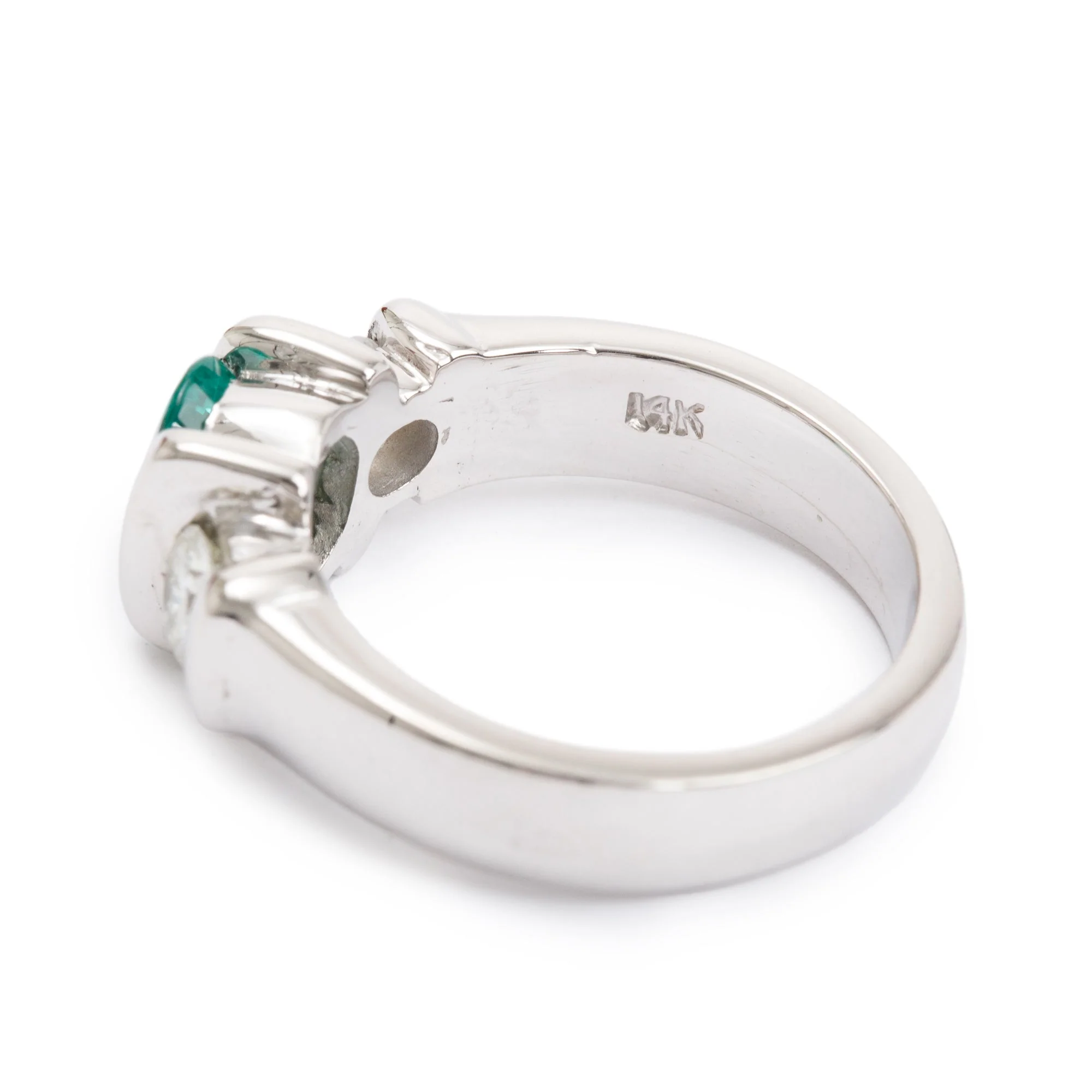18k White Gold Emerald & Diamond Cocktail Ring, Size 6.25 - Image 4