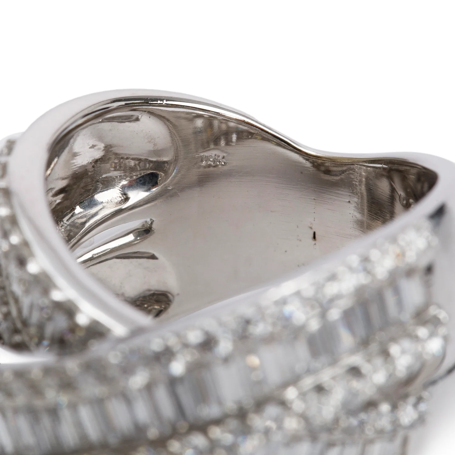 18k White Gold Pave Diamond 'X' Top Ring, Size 7.25 - Image 4