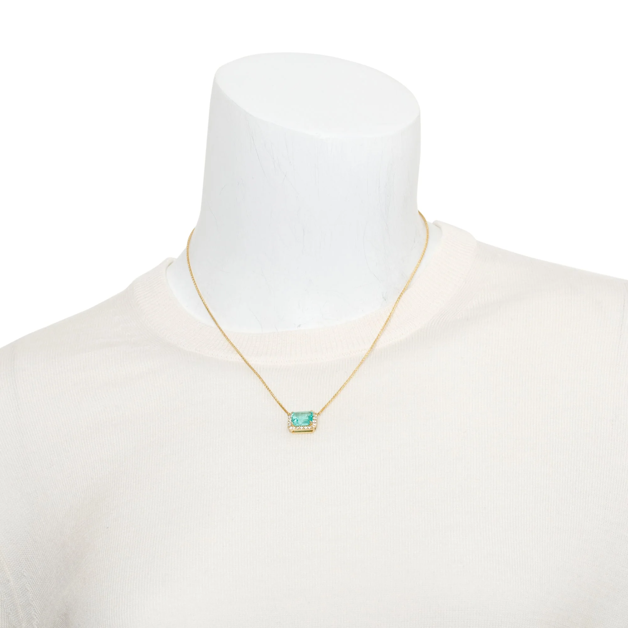 18k Yellow Gold Emerald & Diamond Pendant Necklace - Image 2