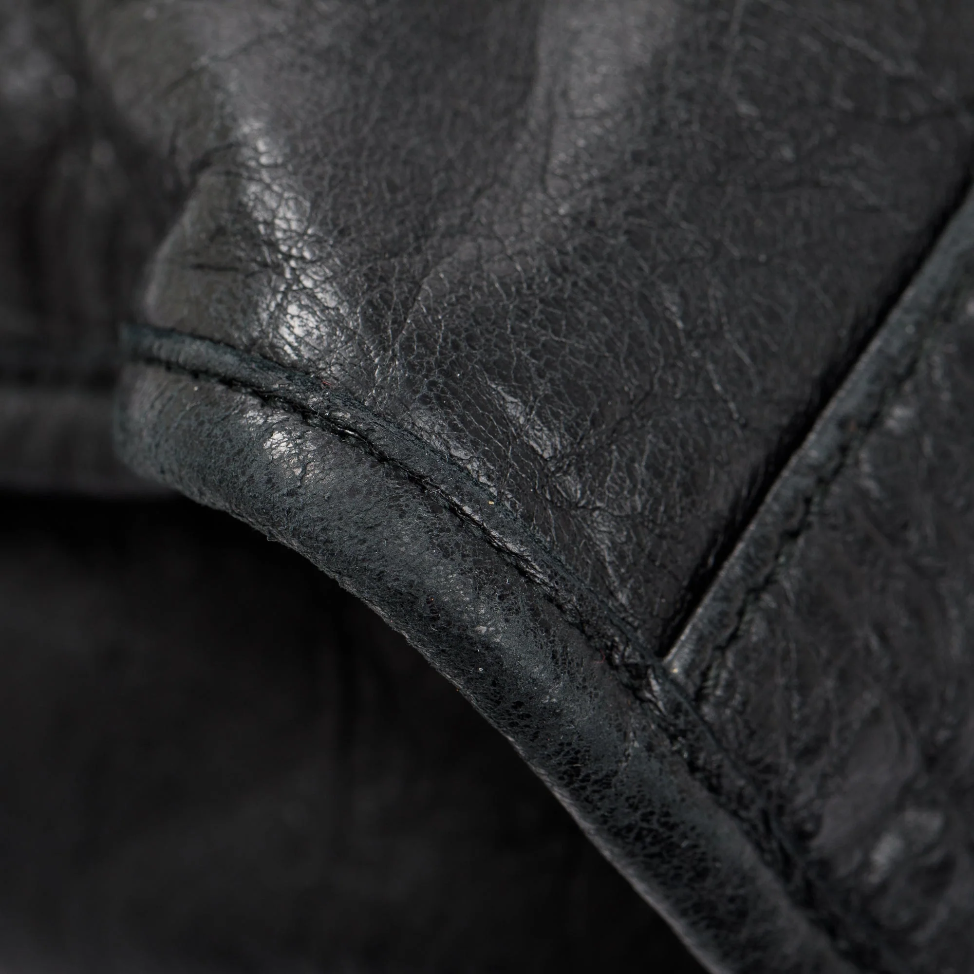 Balenciaga Black Distressed Arena Leather Giant 21 City Bag - Image 8