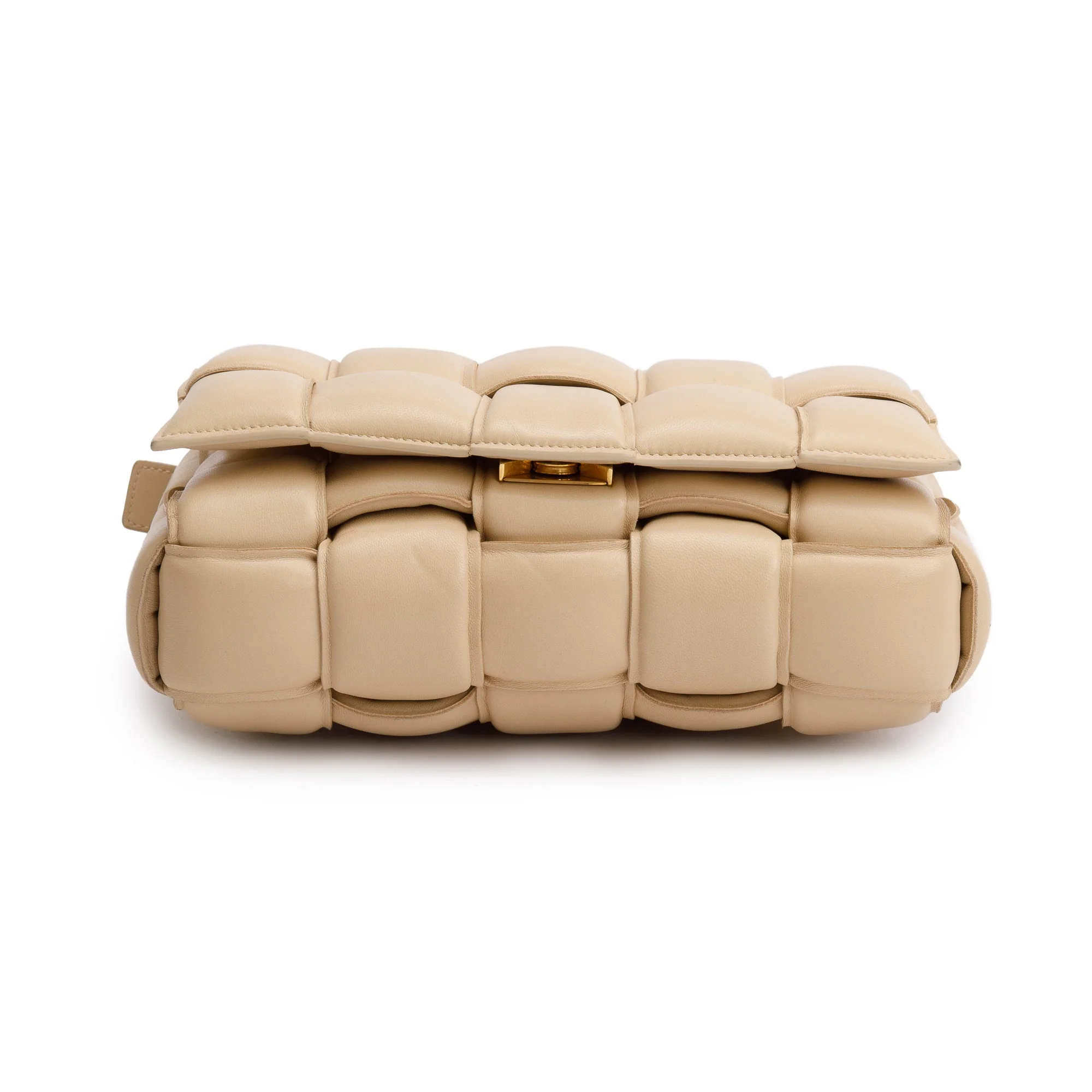 Bottega Veneta Beige Lambskin Leather Classic Padded Cassette Bag - Image 6