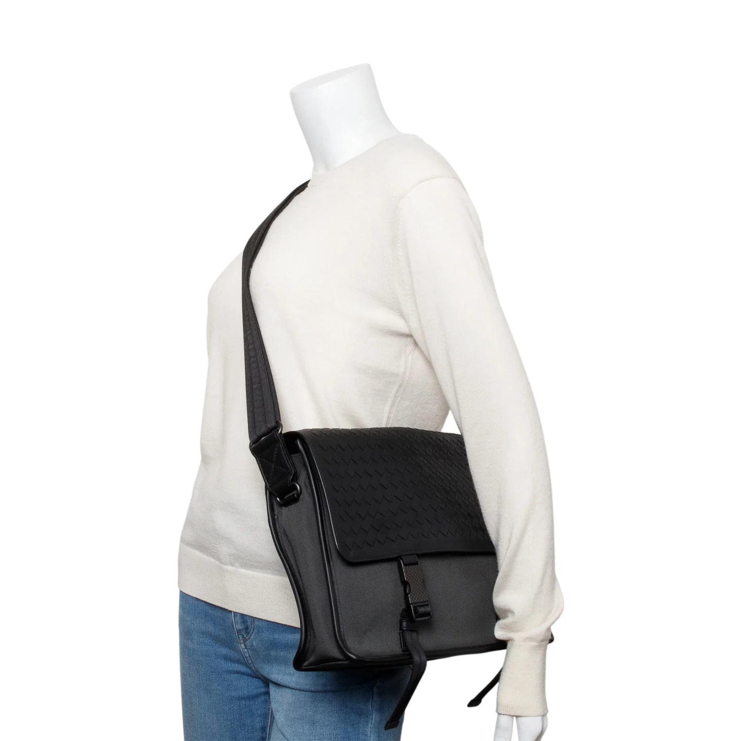Bottega Veneta Black Intrecciato Leather Canvas Flap Messenger Bag - Image 2