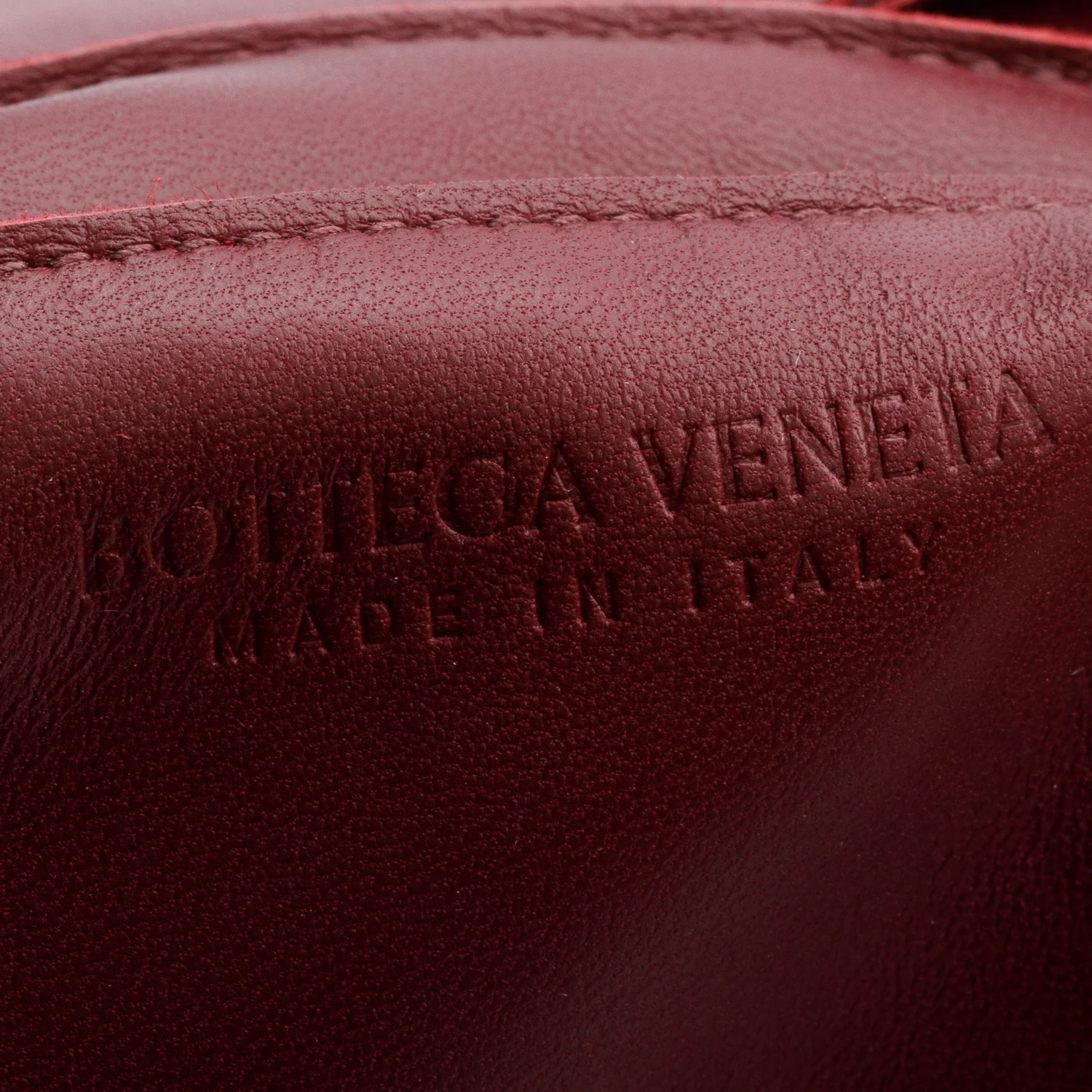 Bottega Veneta Burgundy Intrecciato Cassette Bag - Image 9