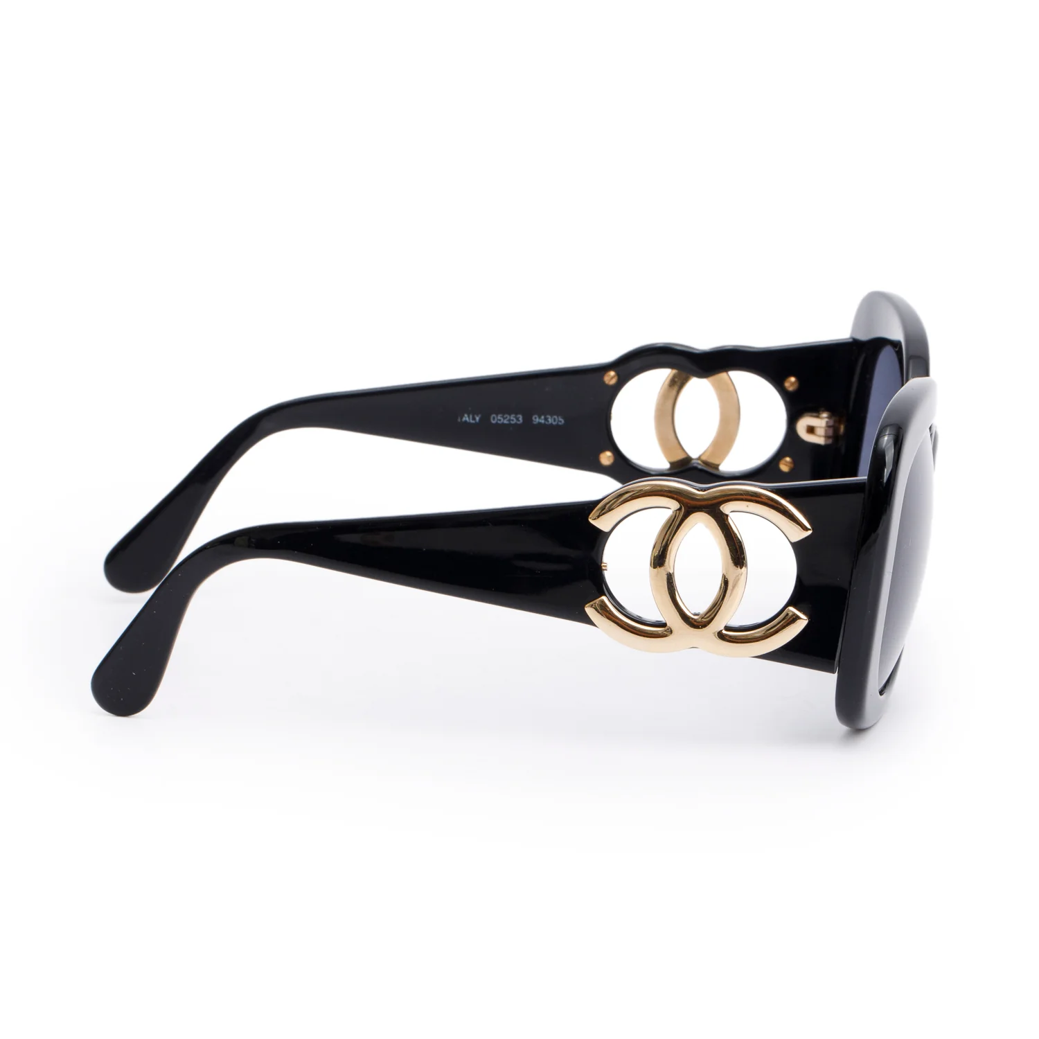 Chanel 05253 Black Interlocking CC Square Sunglasses w/ Case - Image 3