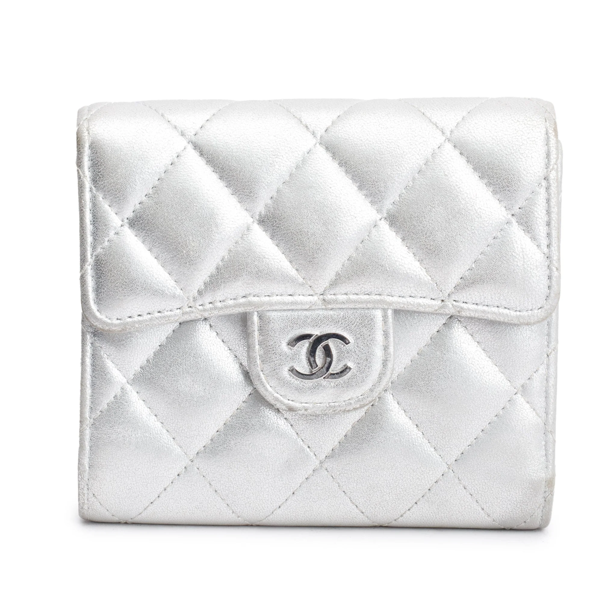 Chanel 2021 Silver Metallic Quilted Lambskin Leather Compact Wallet