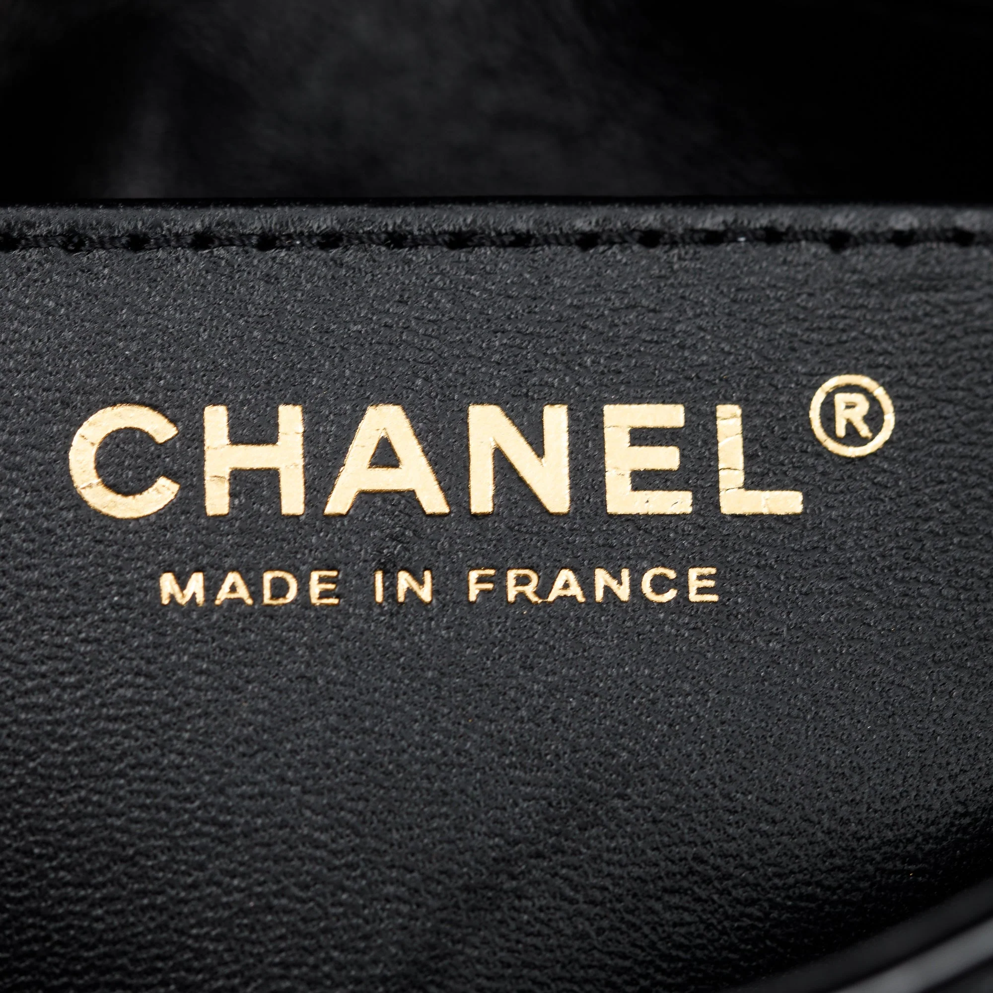 Chanel 2022 Black Quilted Patent Leather Coco De Toi Heart Square Mini Flap Bag w/ Box - Image 8