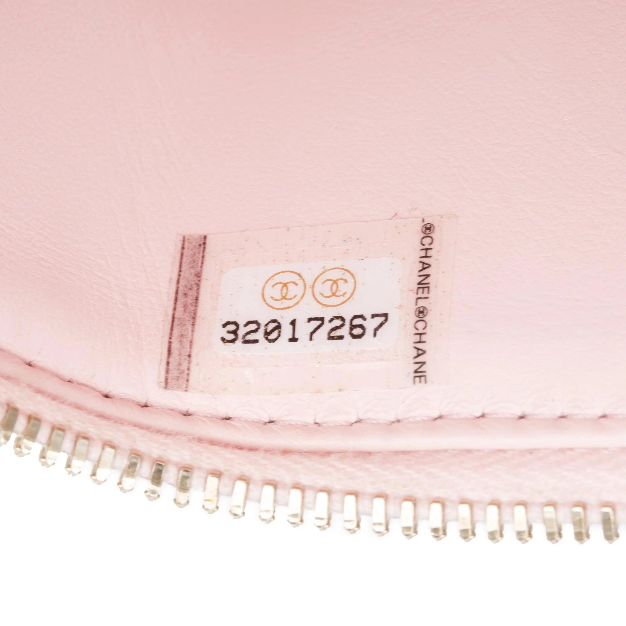Chanel 2022 Pink Quilted Caviar Leather Small Vanity Case w/ Box - Image 10
