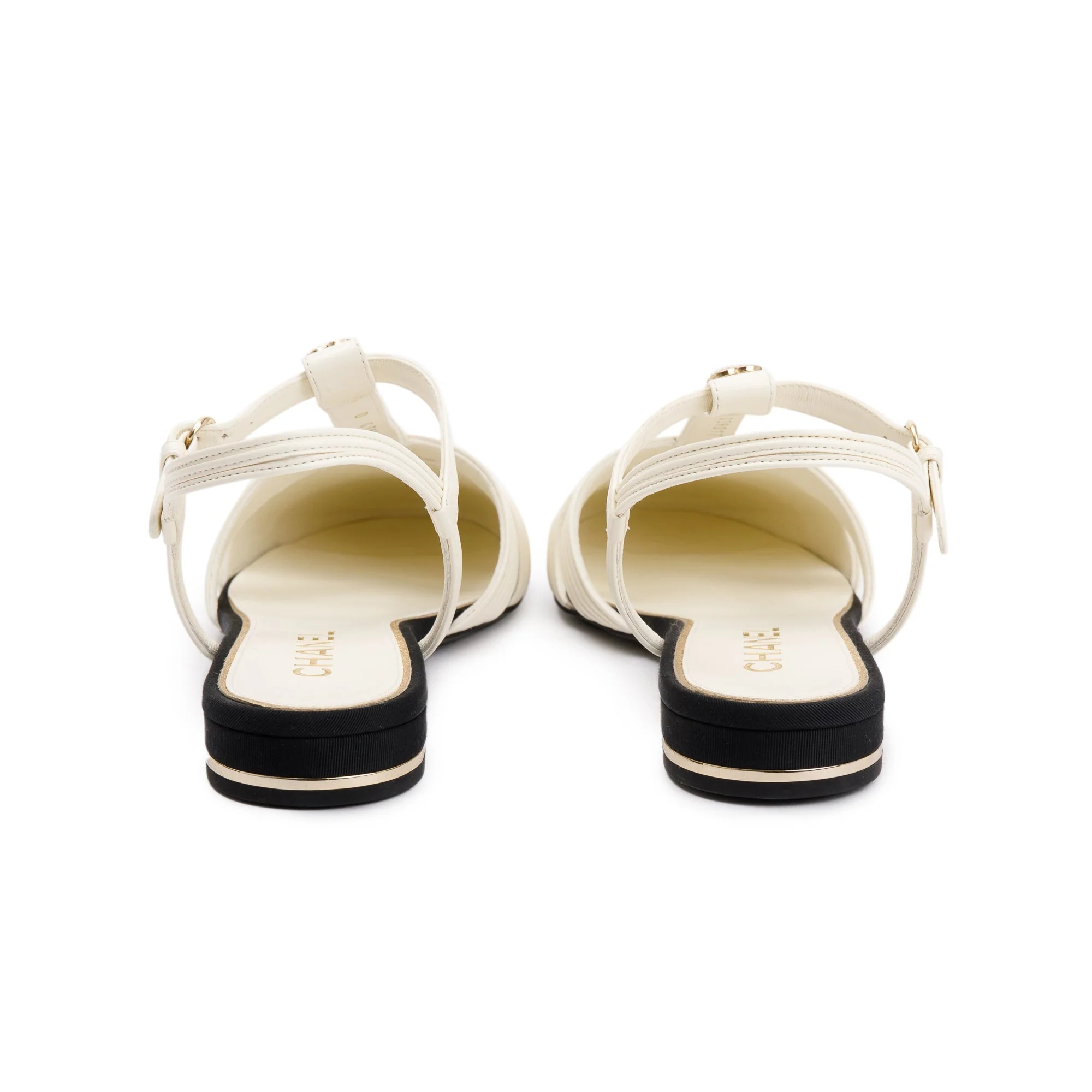 Chanel 2023 White/Black Lambskin Interlocking CC Logo Slingback Flats, Size 38 w/ Box - Image 5