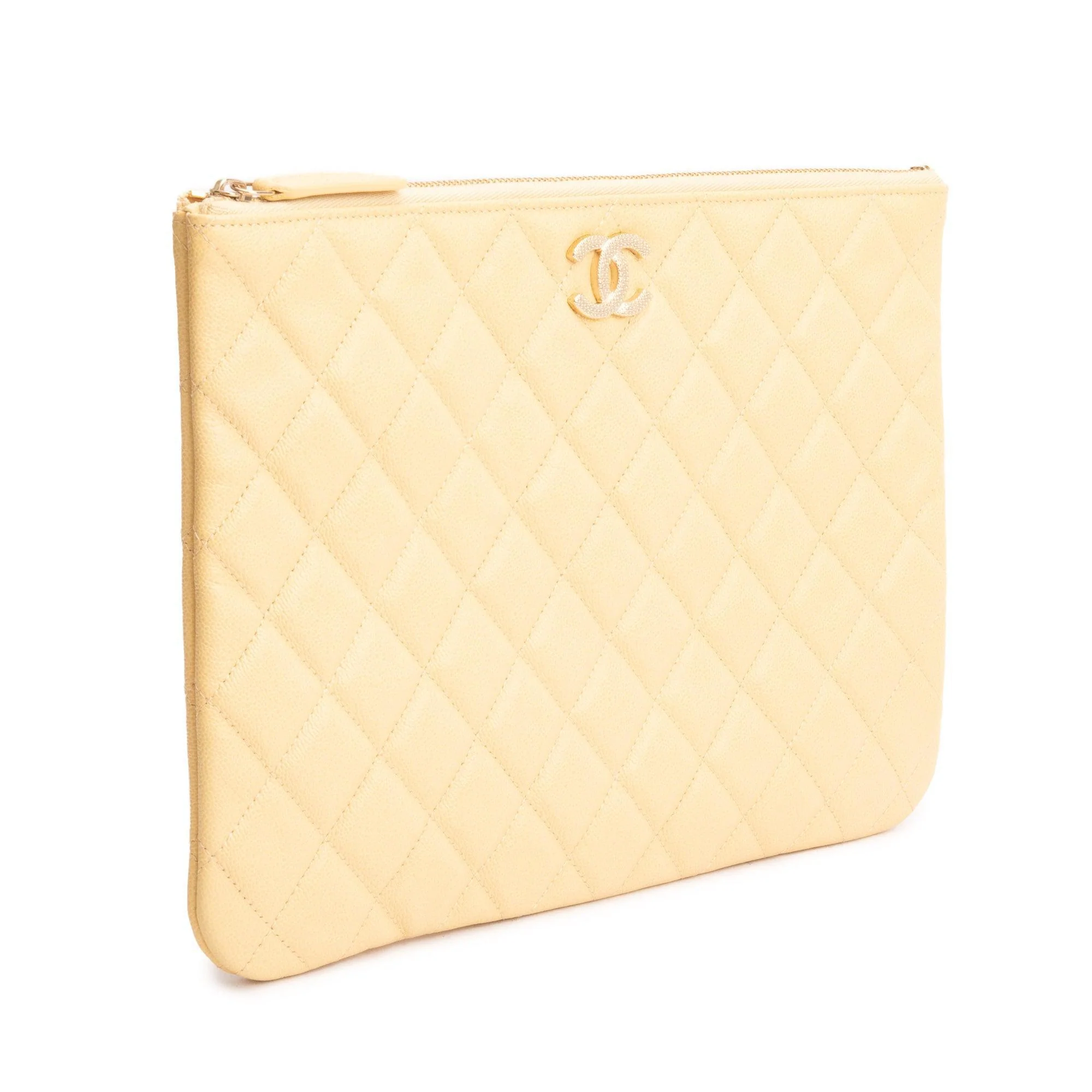 Chanel 2023 Yellow Quilted Calfskin Leather Medium O-Case Clutch - Image 2