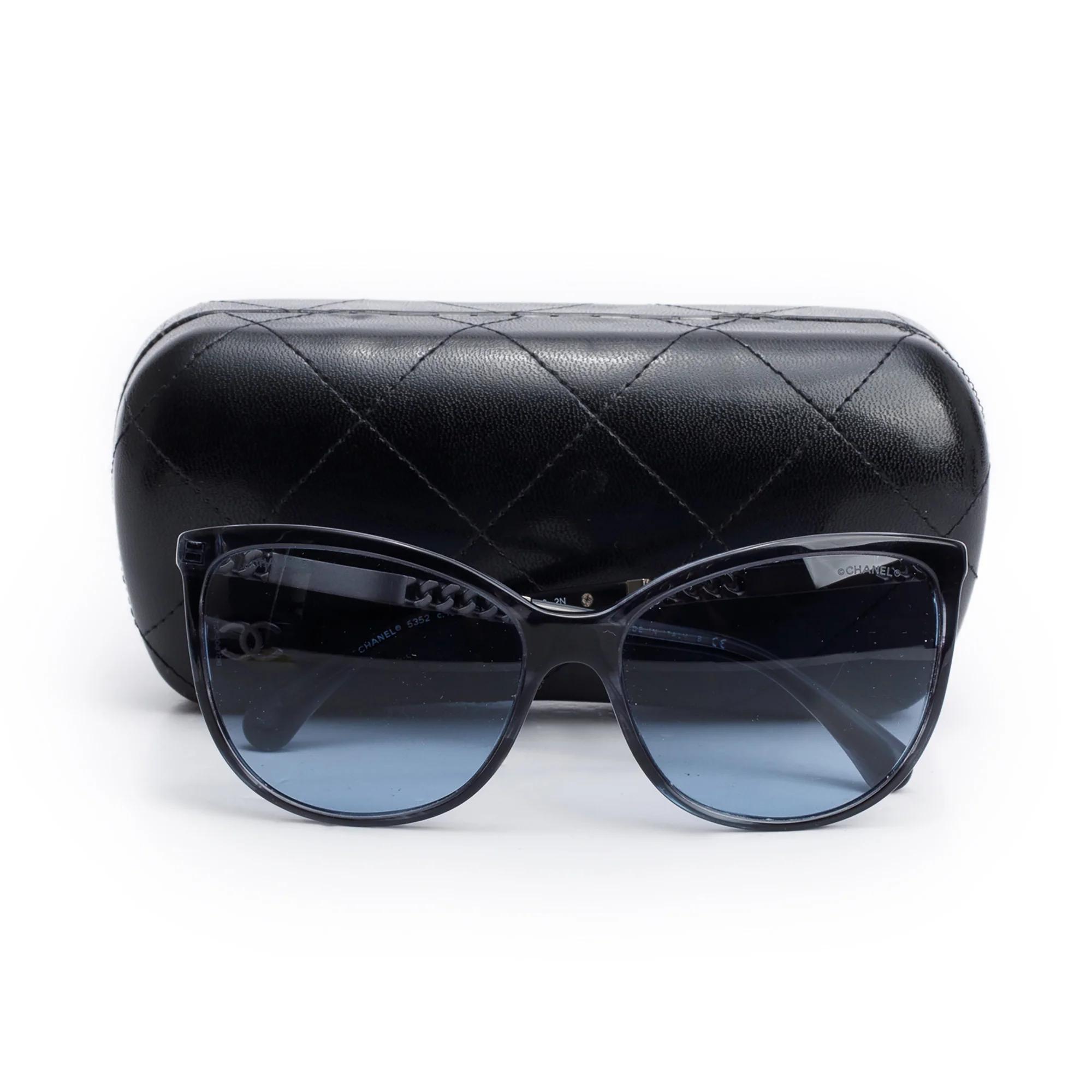 Chanel 5352 Black Acetate Chain Accent Butterfly Sunglasses w/ Case - Image 2
