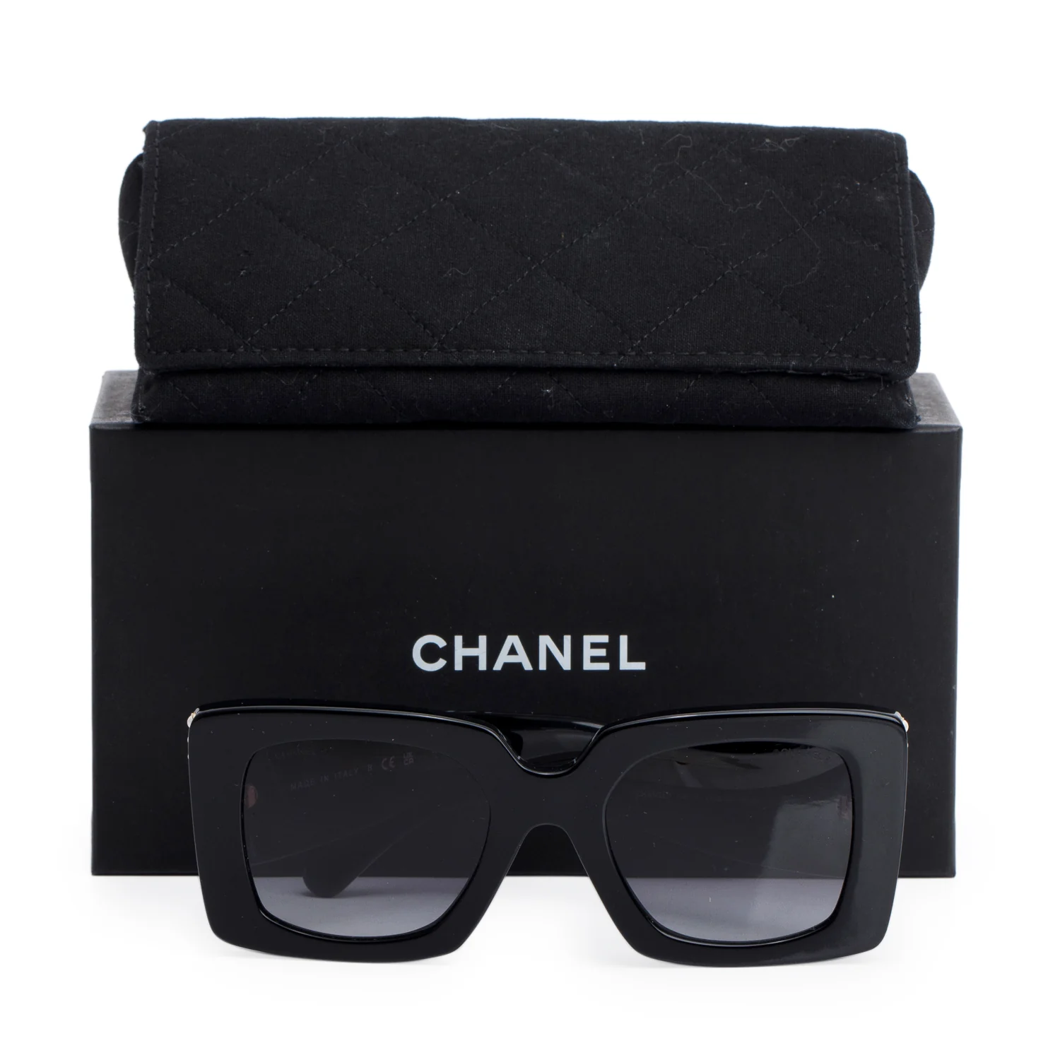 Chanel 5480 Black Acetate Pearl CC Square Sunglasses w/ Box & Case - Image 2