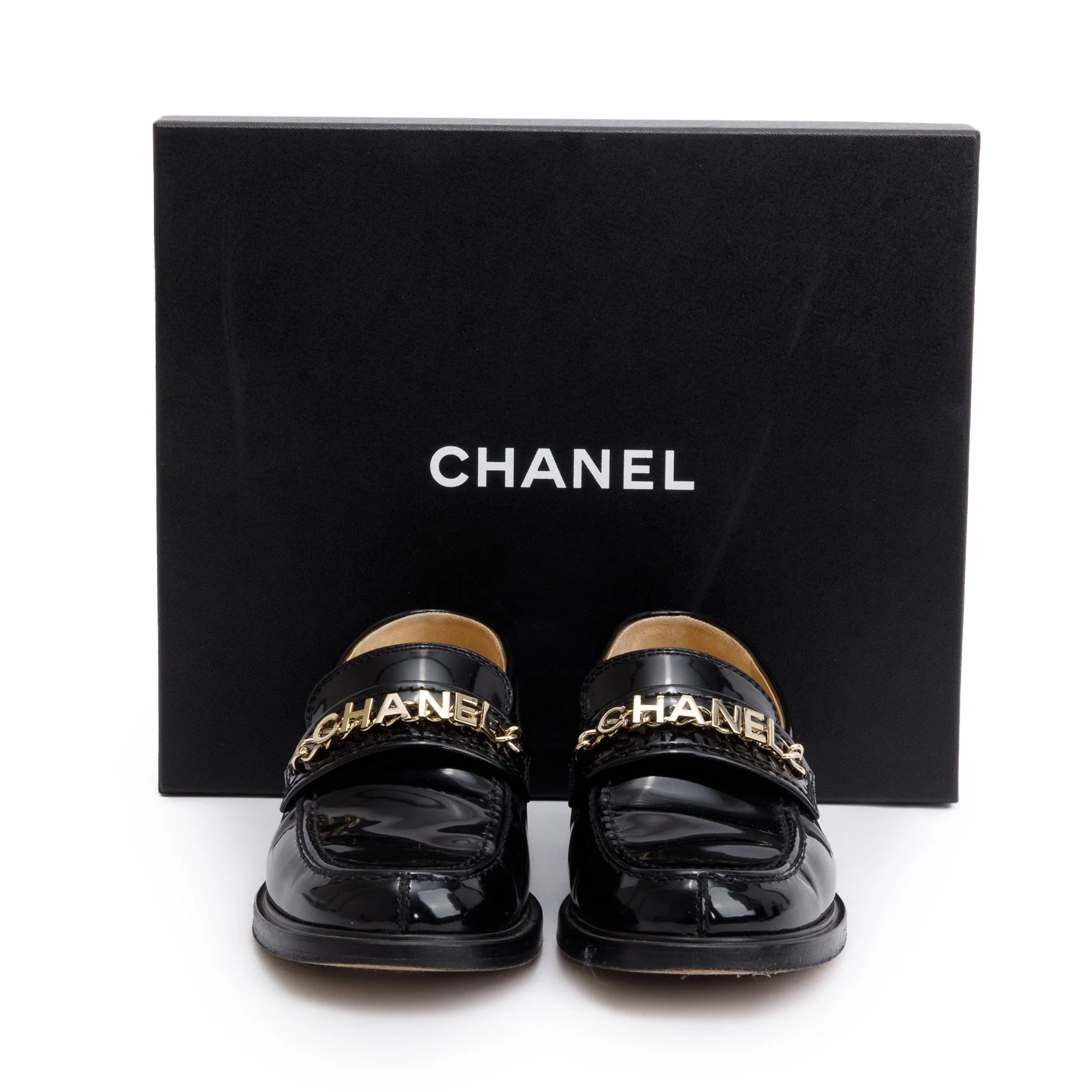 Chanel Black Patent Leather Chain Logo Loafer, Size 38.5 w/ Box - Image 2