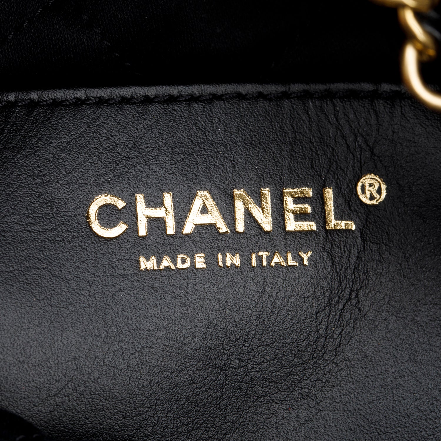 Chanel Black Shiny Calfskin Quilted Mini Chanel 22 - Image 10