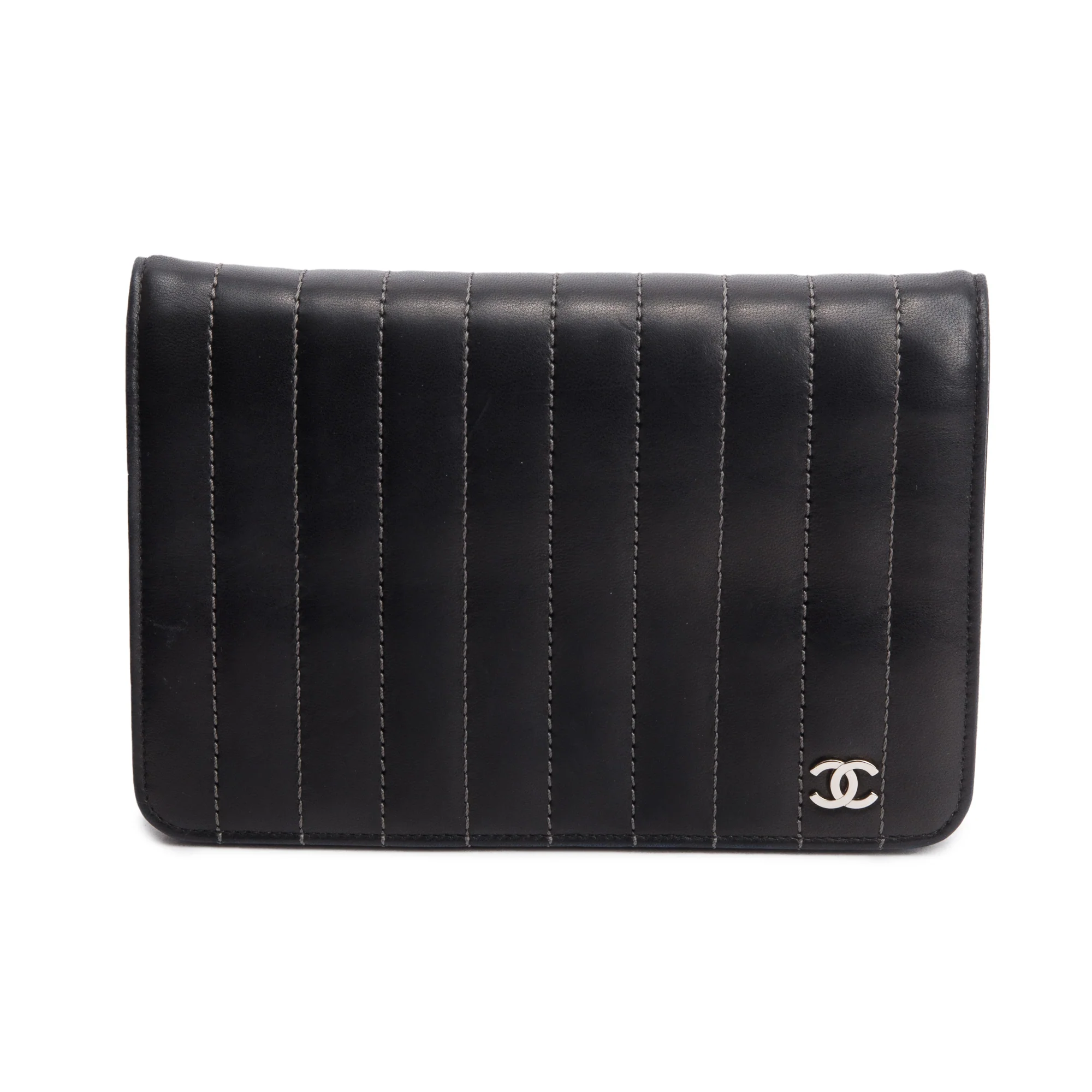 Chanel Black Vertical Quilted Lambskin Leather Wallet on Chain - Image 3