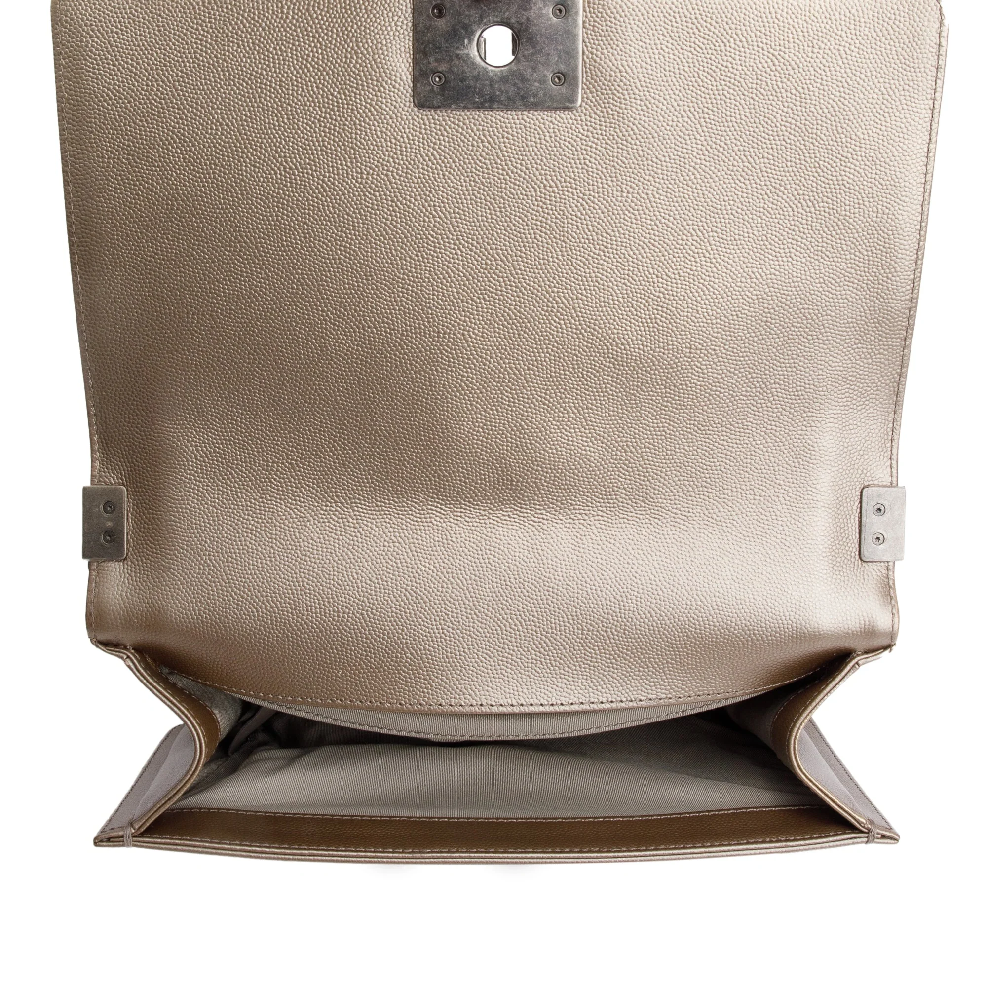 Chanel Gold Metallic Caviar Leather Medium Boy Bag - Image 8