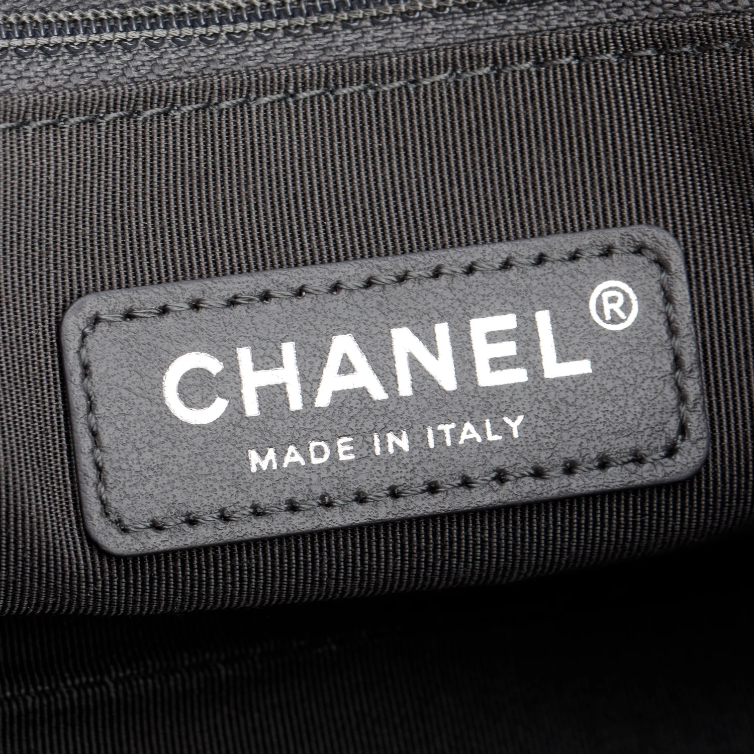 Chanel Grey Calfskin Chain 20s Signature Bowling Bag - Image 8