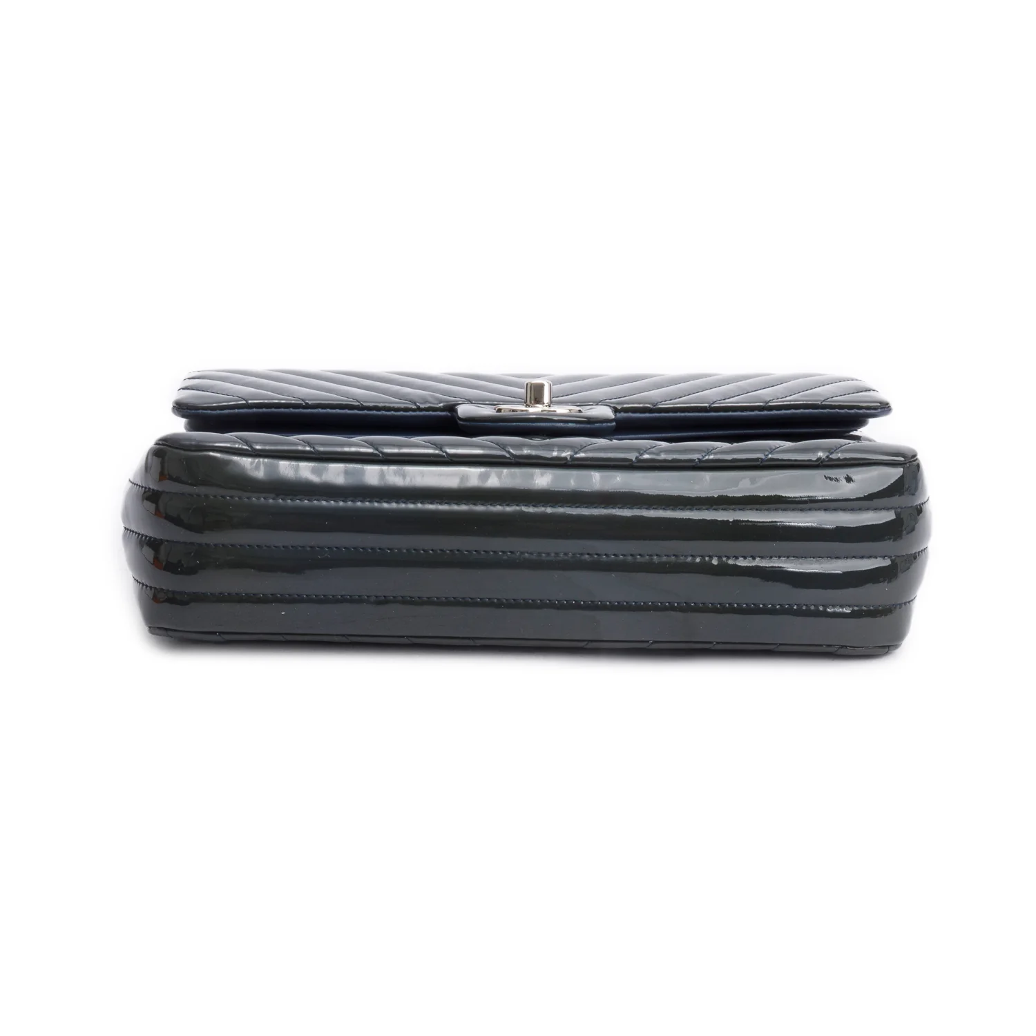 Chanel Grey Chevron Quilted Patent Leather Classic Medium Double Flap Bag - Image 6