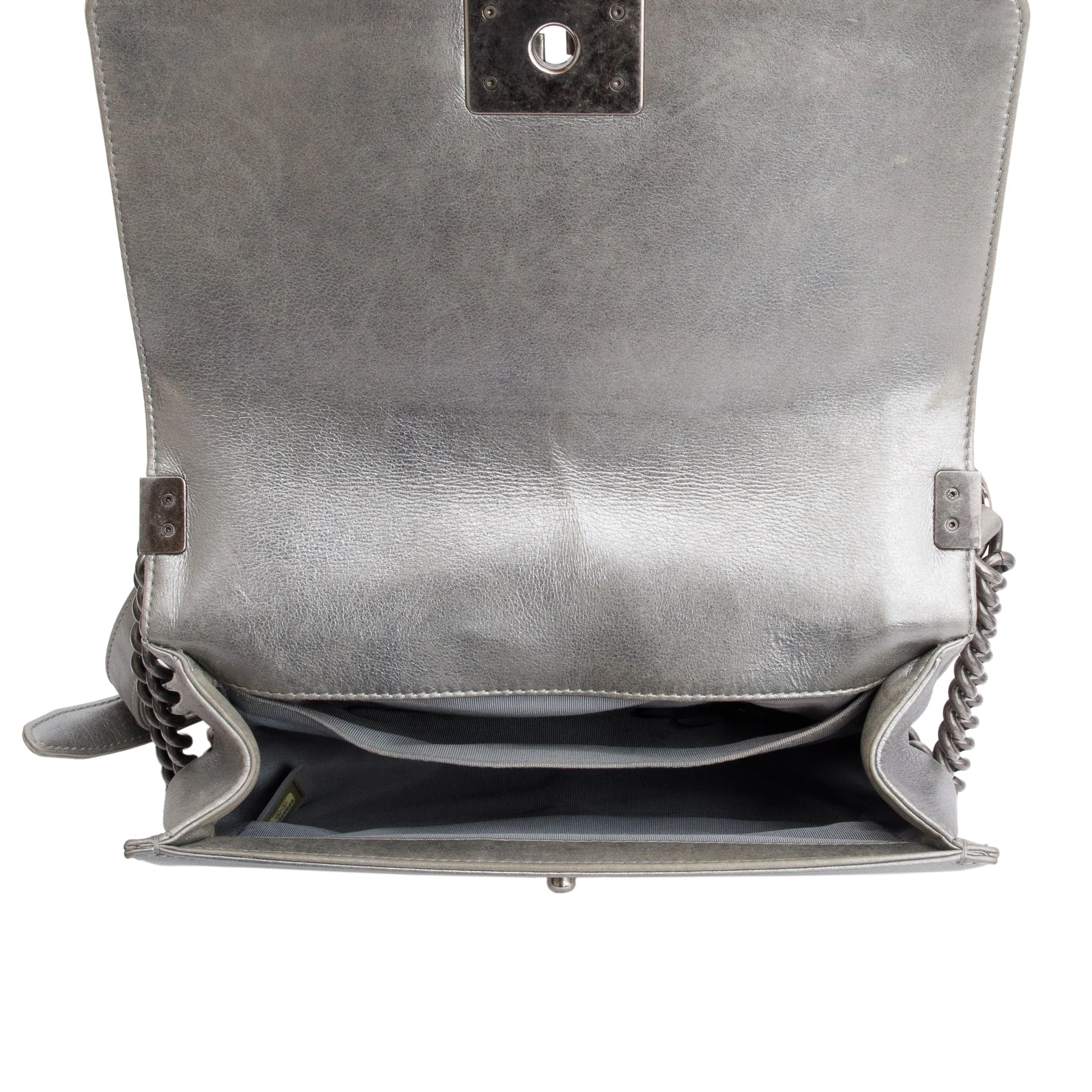 Chanel Grey Metallic Lambskin Leather Medium Boy Bag - Image 13