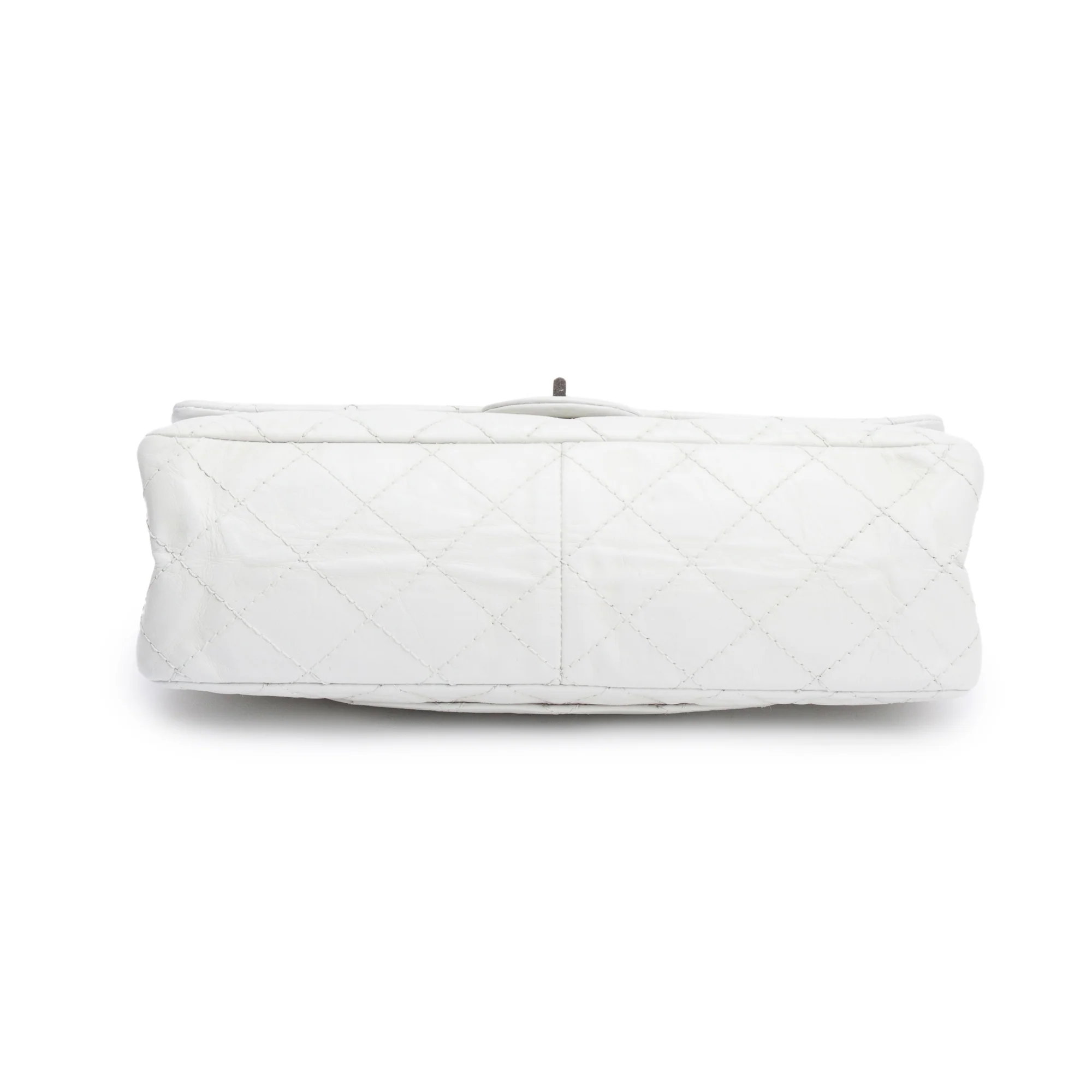 Chanel Ivory Aged Calfskin Leather 2.55 Reissue 226 Double Flap Bag - Image 7