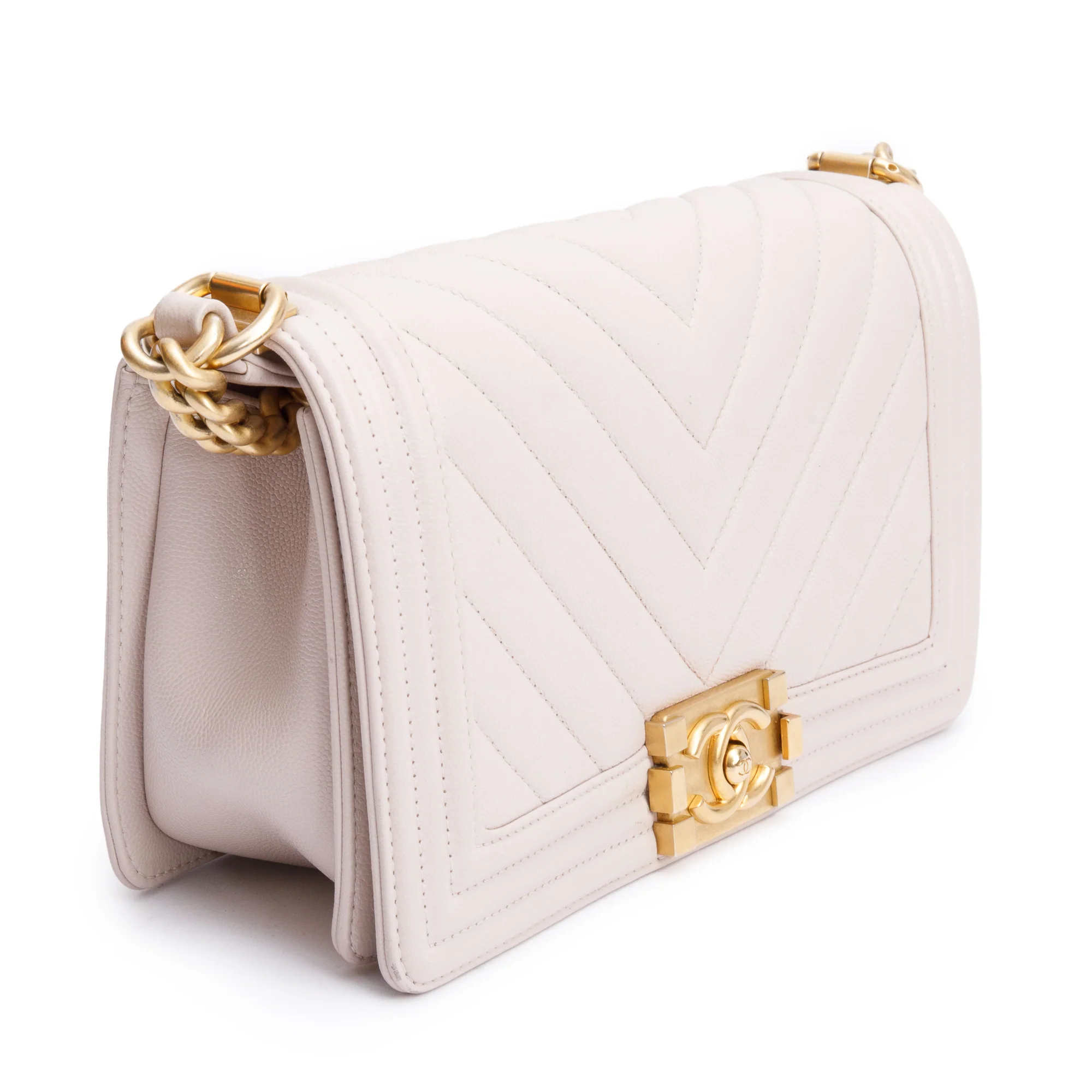 Chanel Pink Chevron Quilted Caviar Leather Medium Boy Bag - Image 4
