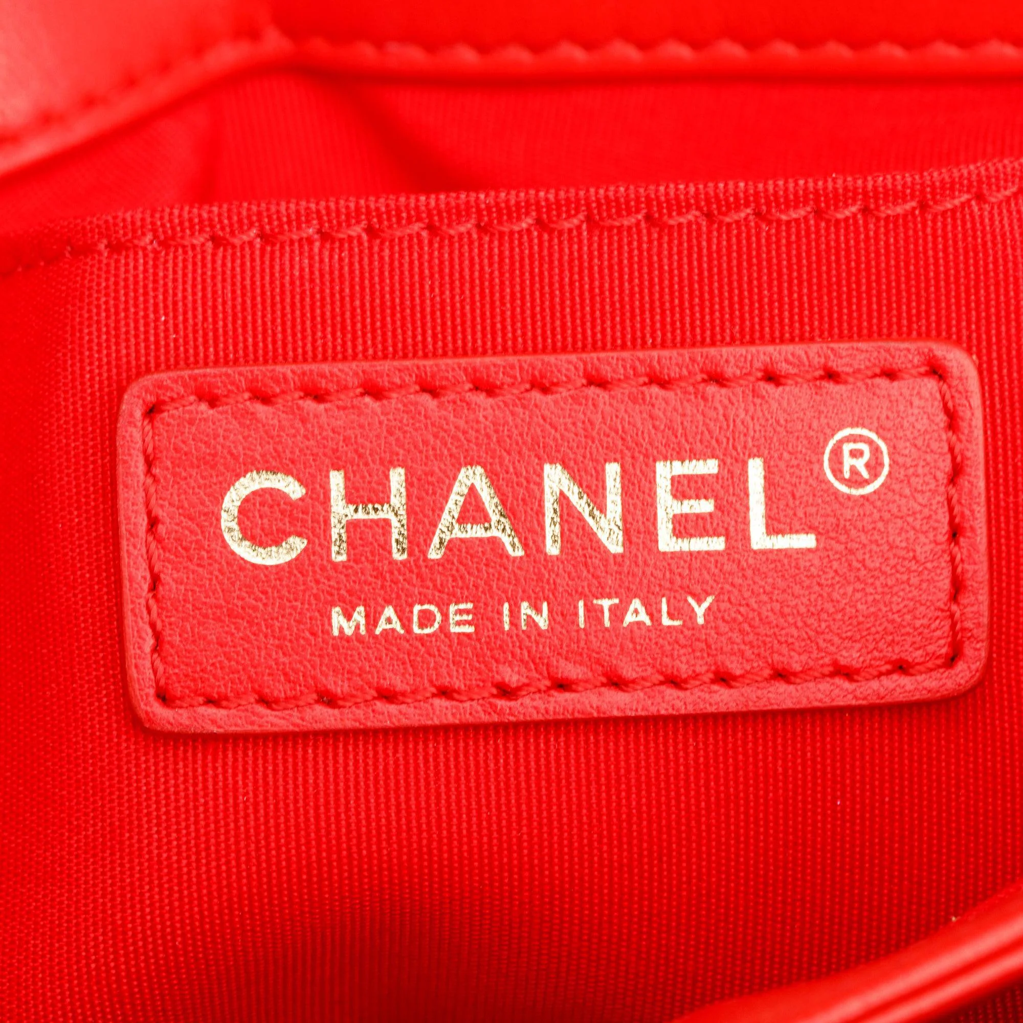 Chanel Red Quilted Lambskin Leather Fold Up Again Clutch w/ Box - Image 7