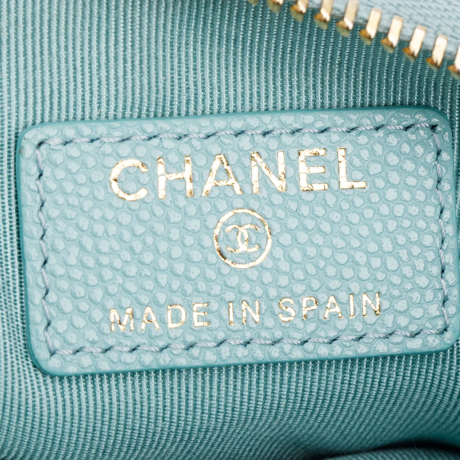 Chanel Turquoise Caviar Leather Classic Mini O-Case Zipped Pouch w/ Box & Authenticity Card - Image 7