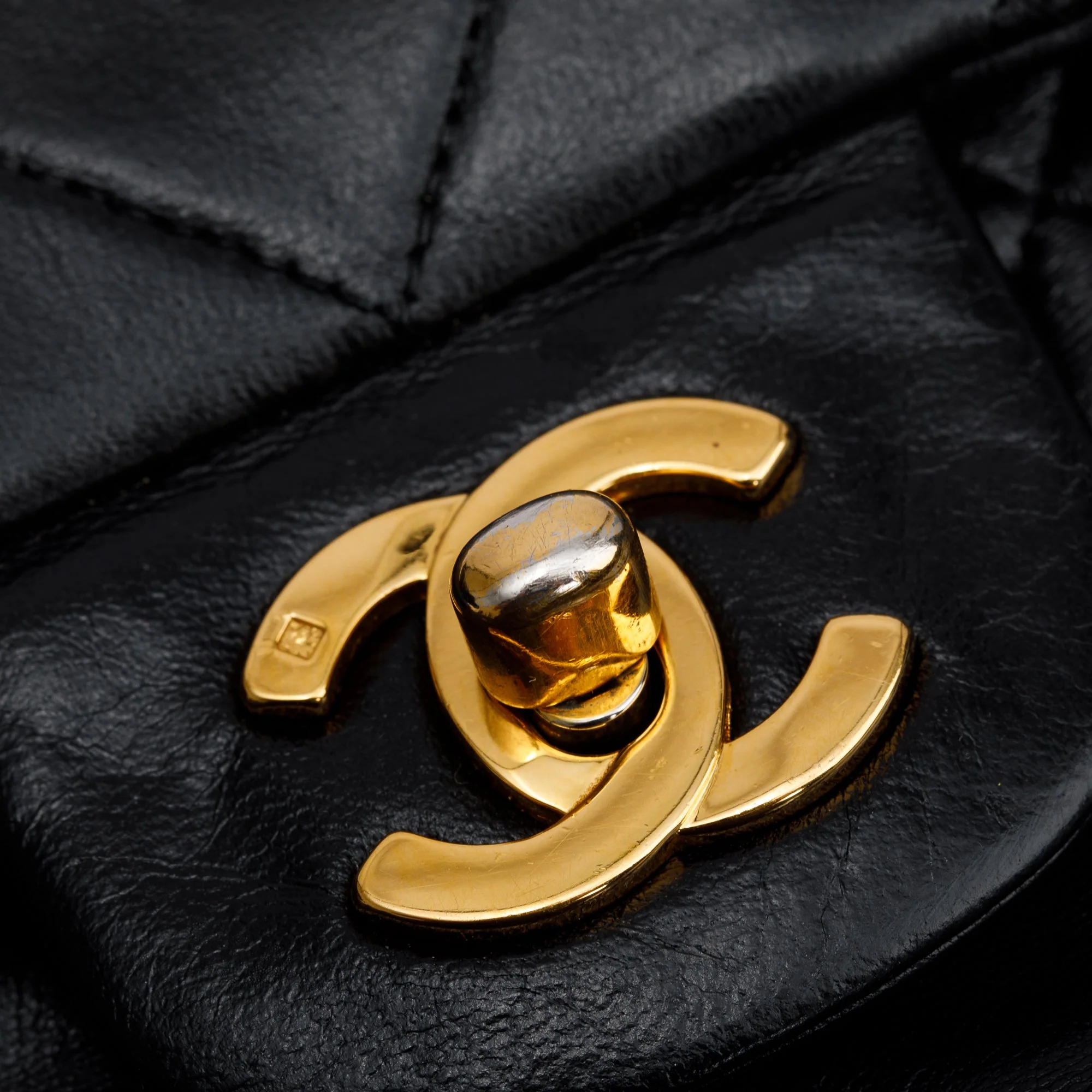 Chanel Vintage Black Quilted Lambskin Leather Classic Medium Double Flap Bag - Image 9