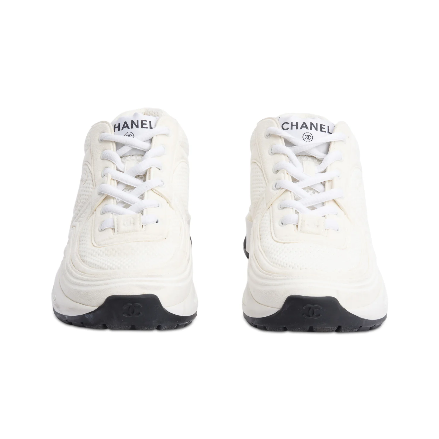 Chanel White Calfskin Nylon Suede CC Logo Sneakers, Size 35 - Image 3