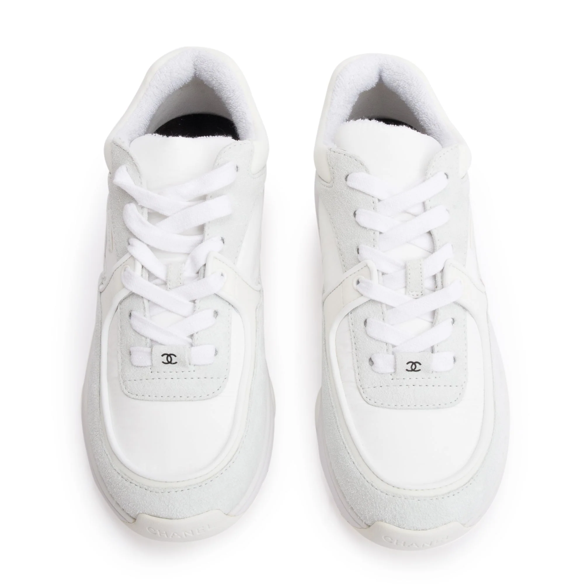 Chanel White Calfskin Nylon Suede CC Logo Sneakers, Size 37.5 w/ Box - Image 3