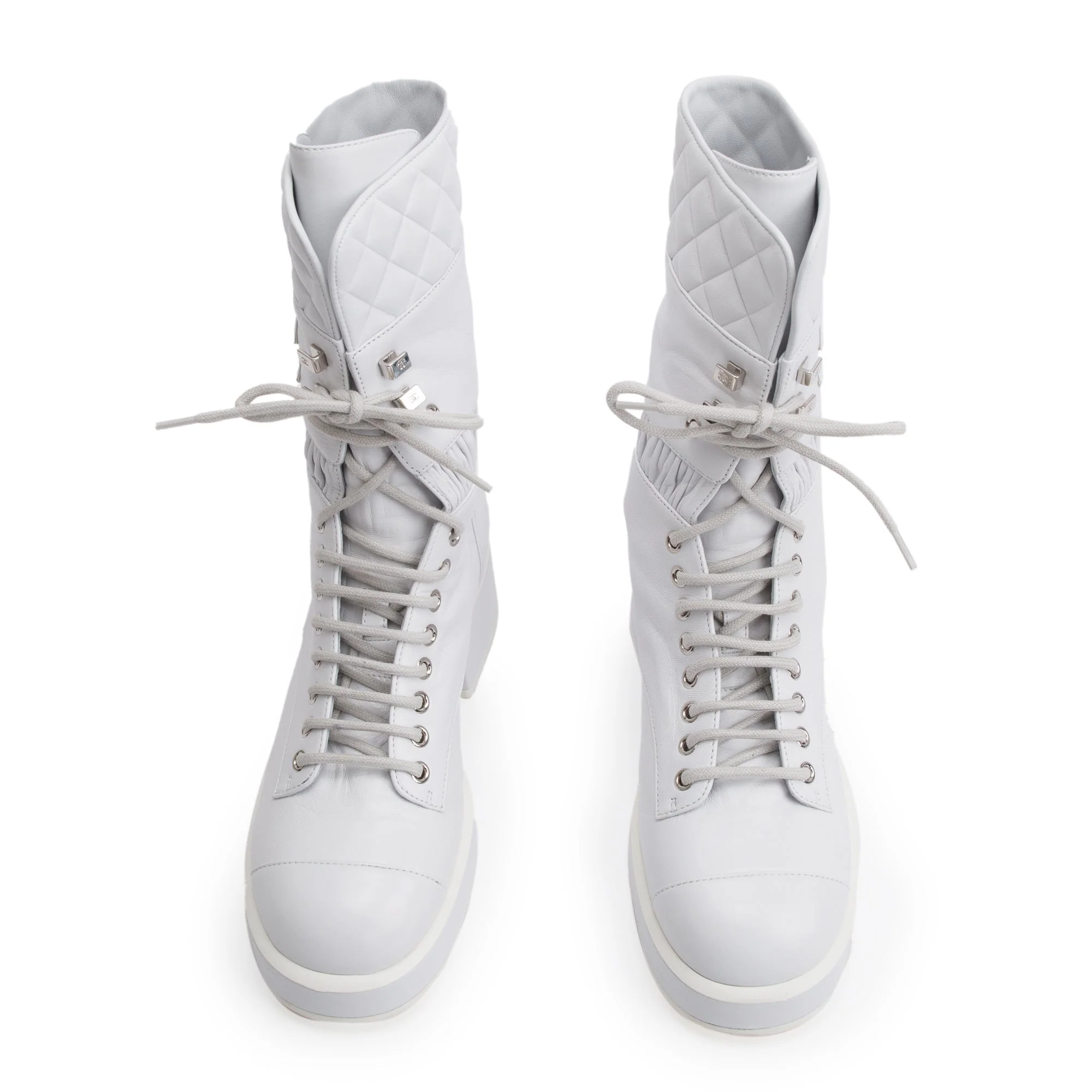 Chanel White Quilted Leather Interlocking CC Logo Combat Boots, Size 37 w/ Box - Image 3