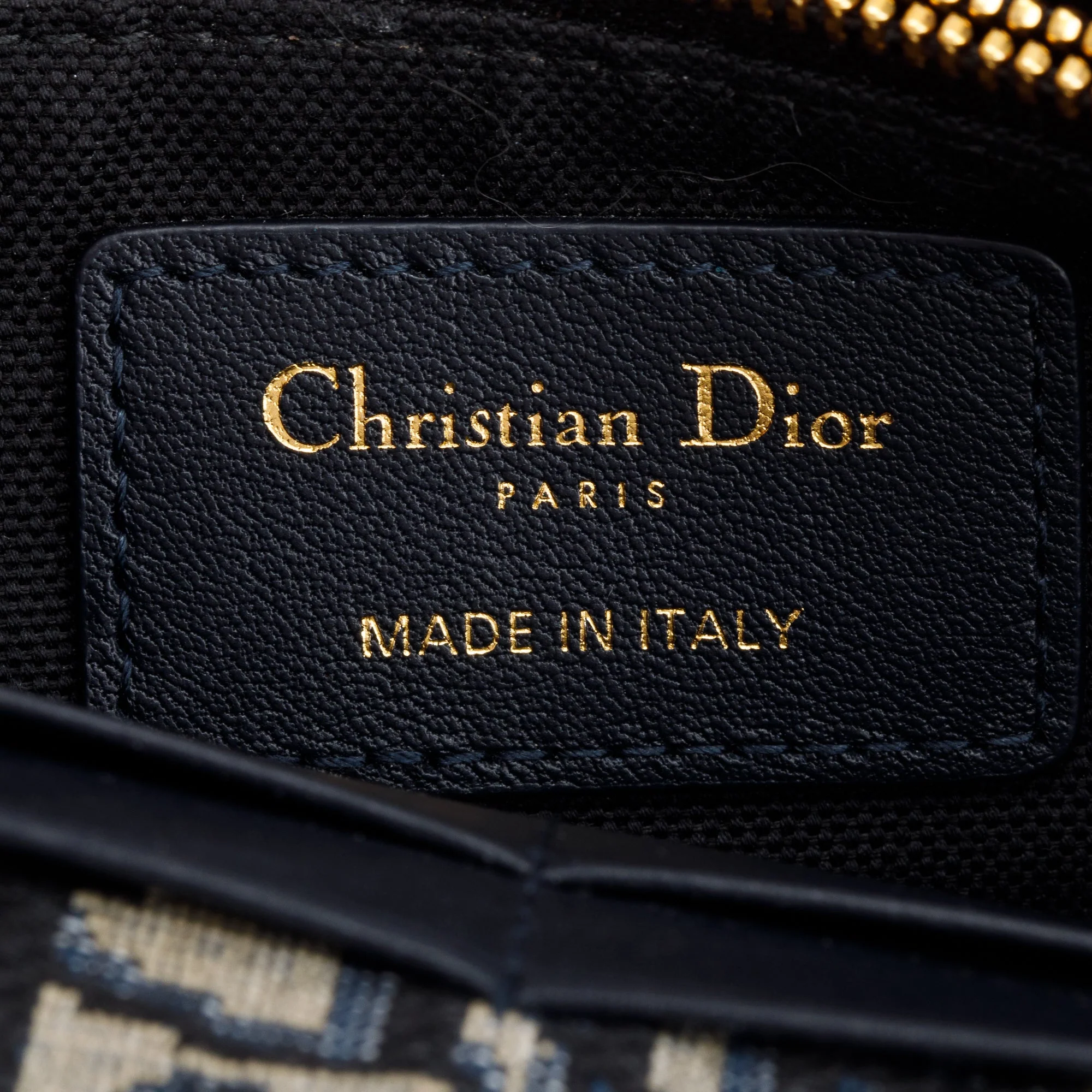Christian Dior 2022 Navy Oblique 30 Montaigne 2-In-1 Pouch Bag w/ Box & Authenticity Card - Image 8