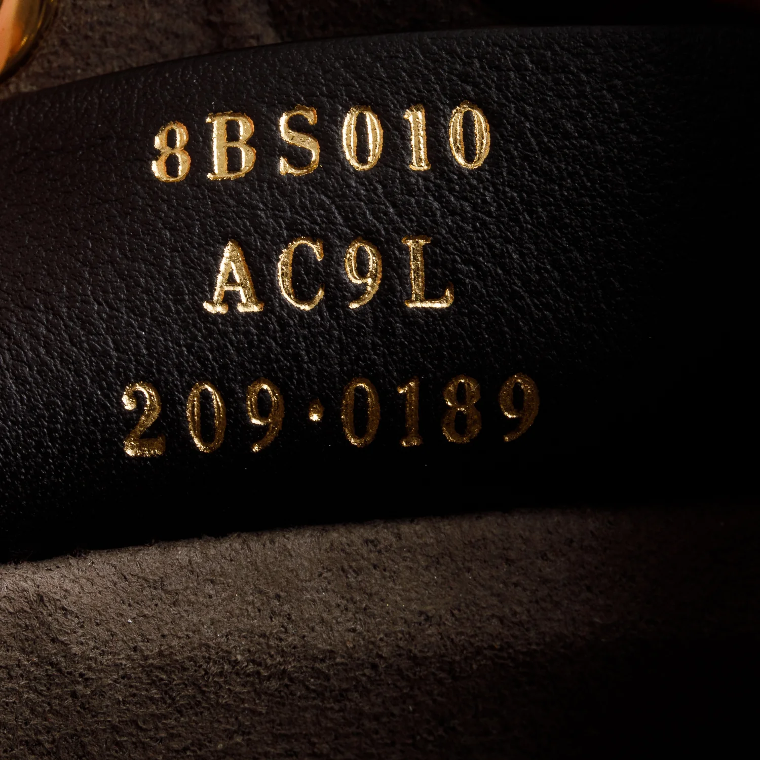 Fendi 2021 Brown Vitello Fendi Logo Embossed Mini Mon Tresor Bucket Bag w/ Box & Receipt - Image 9