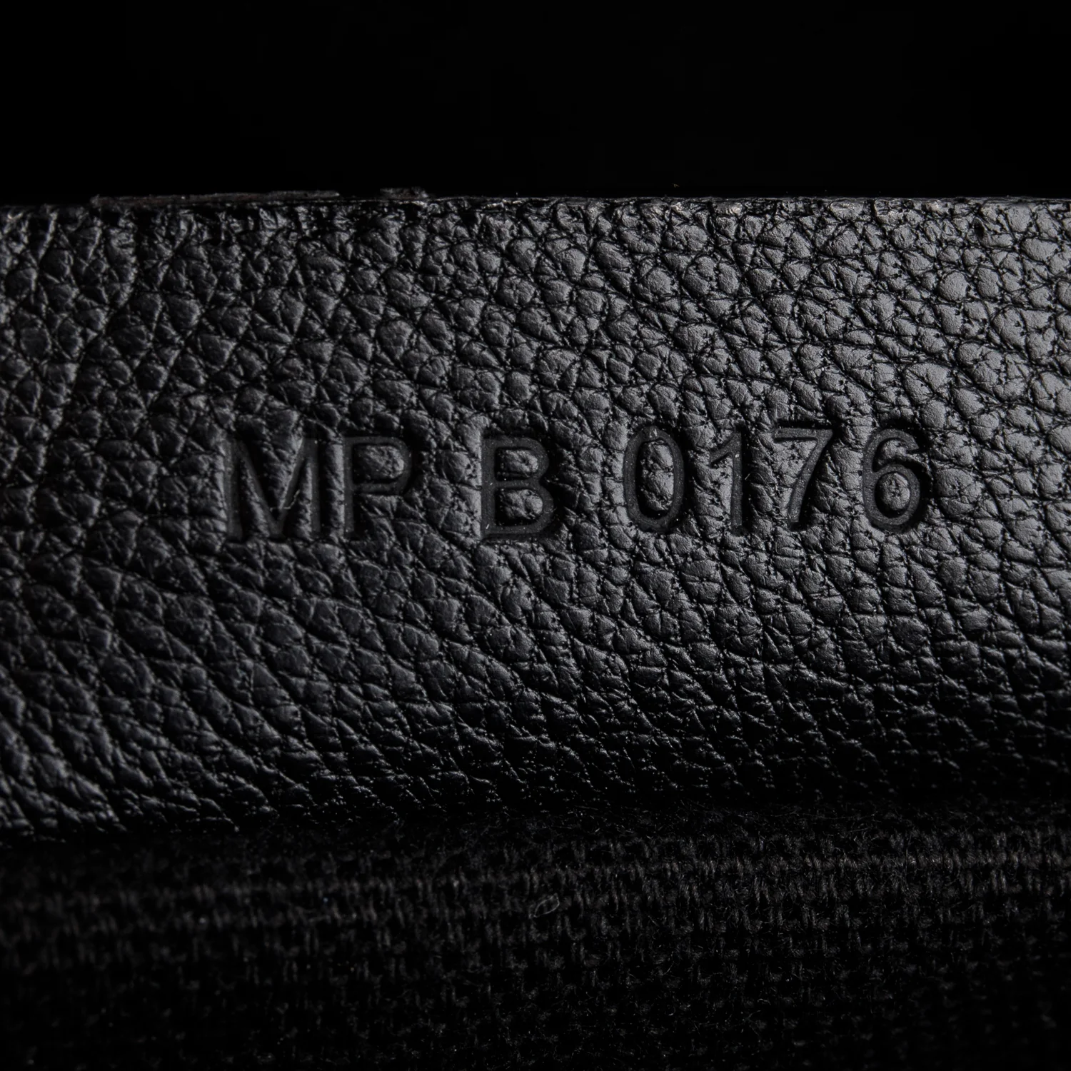 Givenchy Black Calfskin Leather Medium Antigona w/ Strap - Image 10