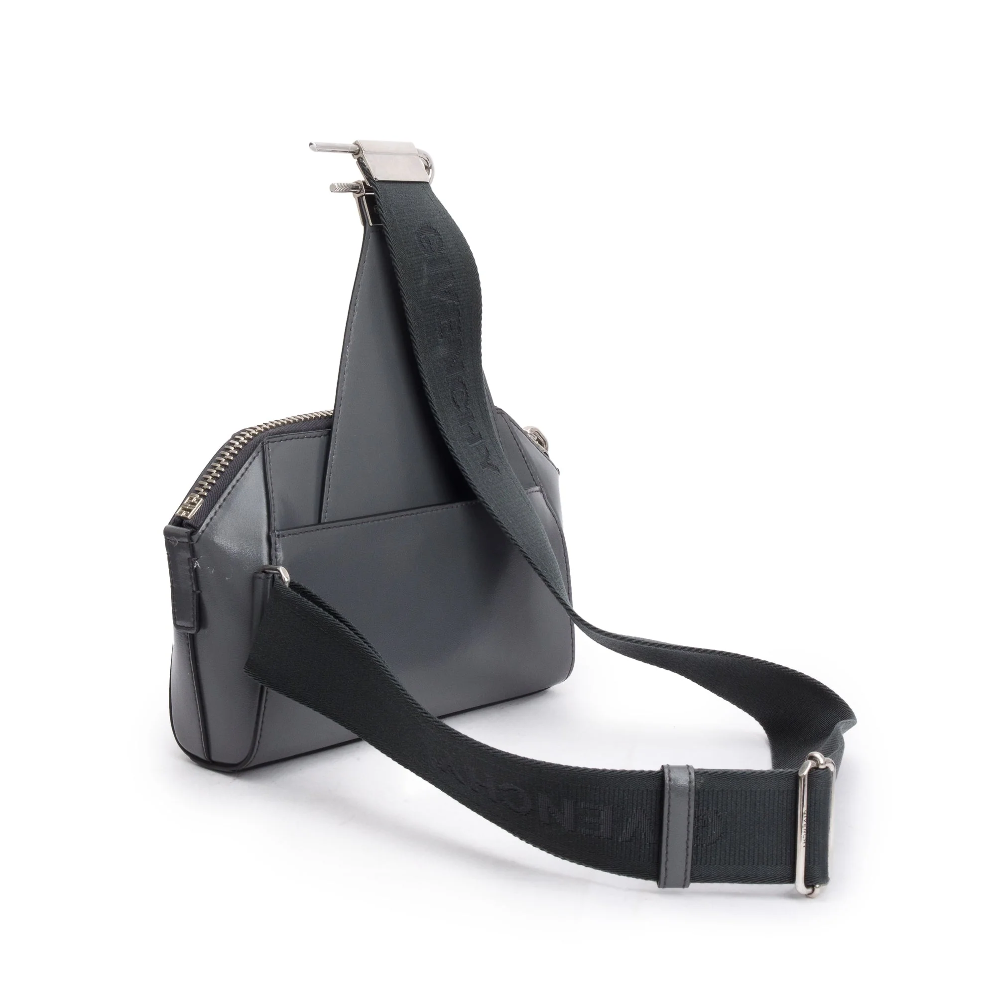 Givenchy Grey Box Leather Antigona Crossbody Bag - Image 4