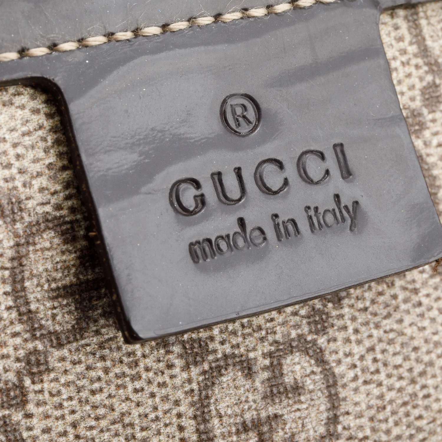 Gucci Beige GG Plus Monogram Tattoo Heart Medium Joy Boston Bag - Image 7