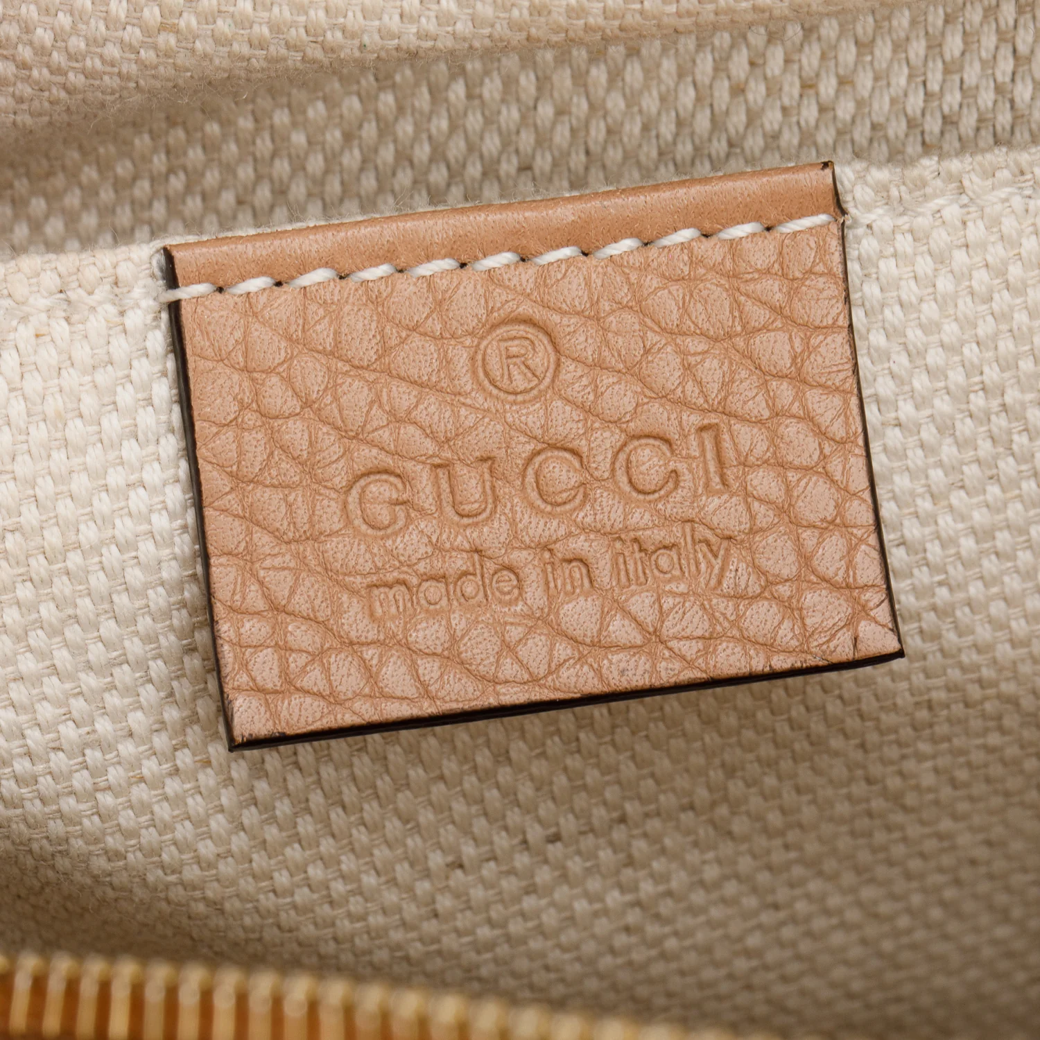 Gucci Beige Pebbled Calfskin Leather Small Soho Disco Bag w/ Box - Image 9