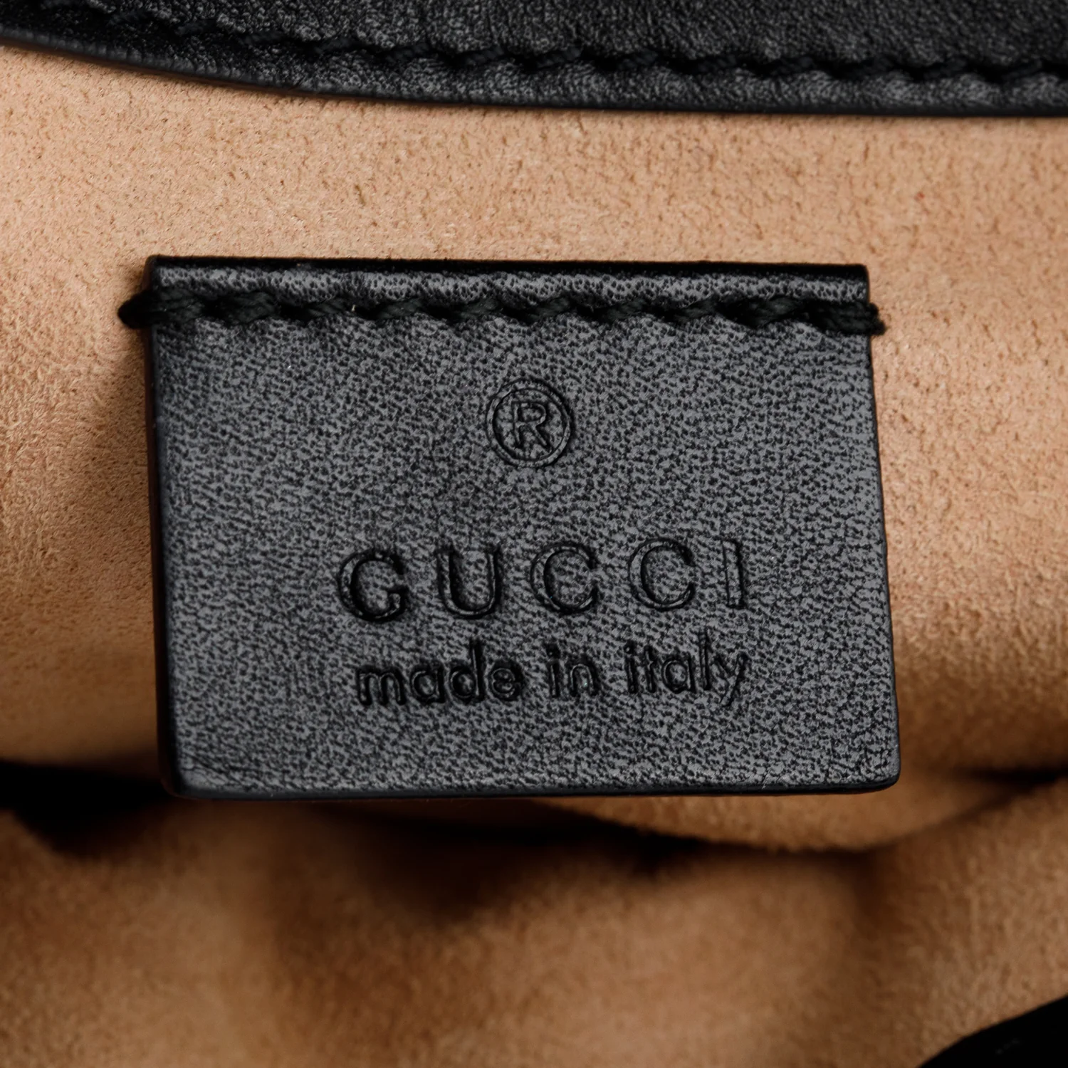 Gucci Black GG Marmont Matelasse Leather Super Mini Bag - Image 8