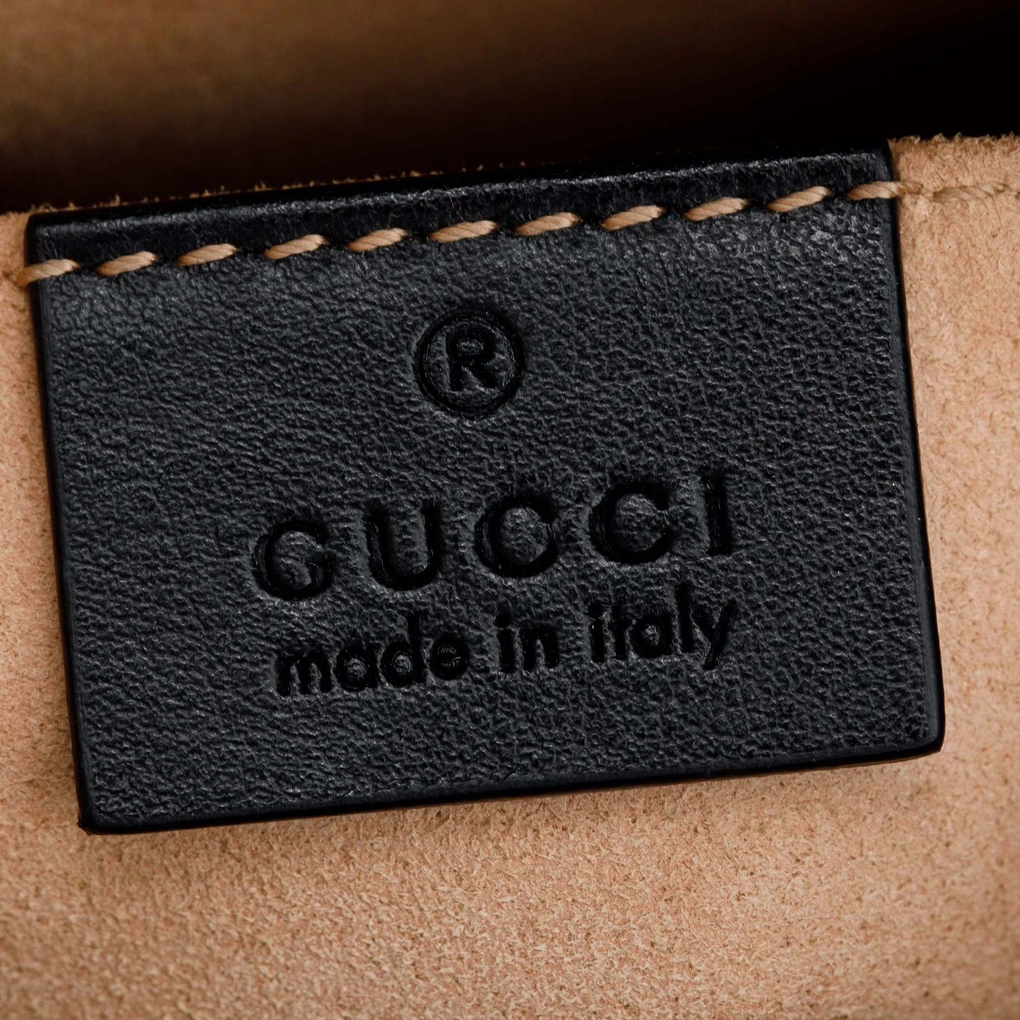 Gucci Black GG Marmont Matelasse Mini Shoulder Bag - Image 9