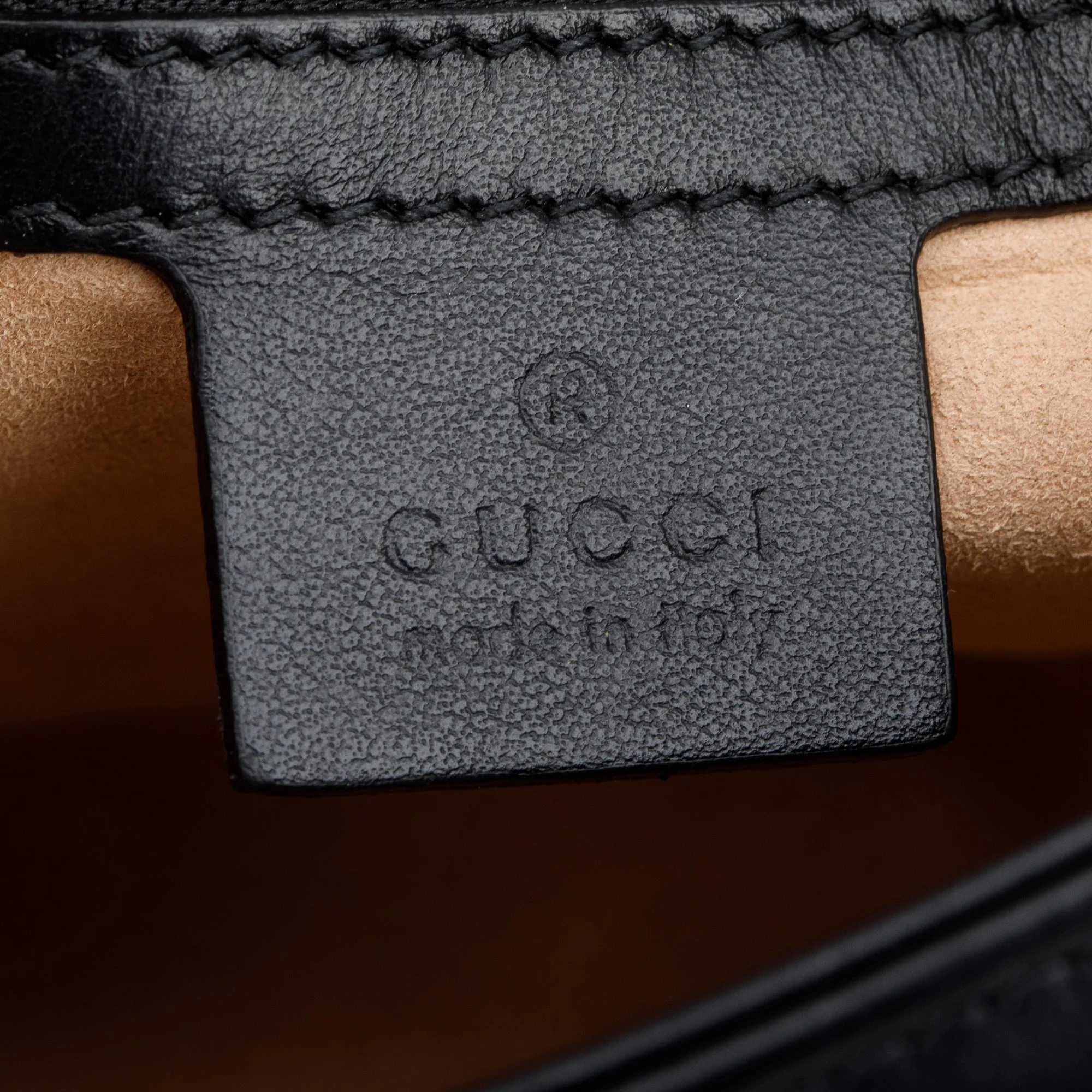 Gucci Black GG Marmont Matelasse Small Shoulder Bag - Image 9