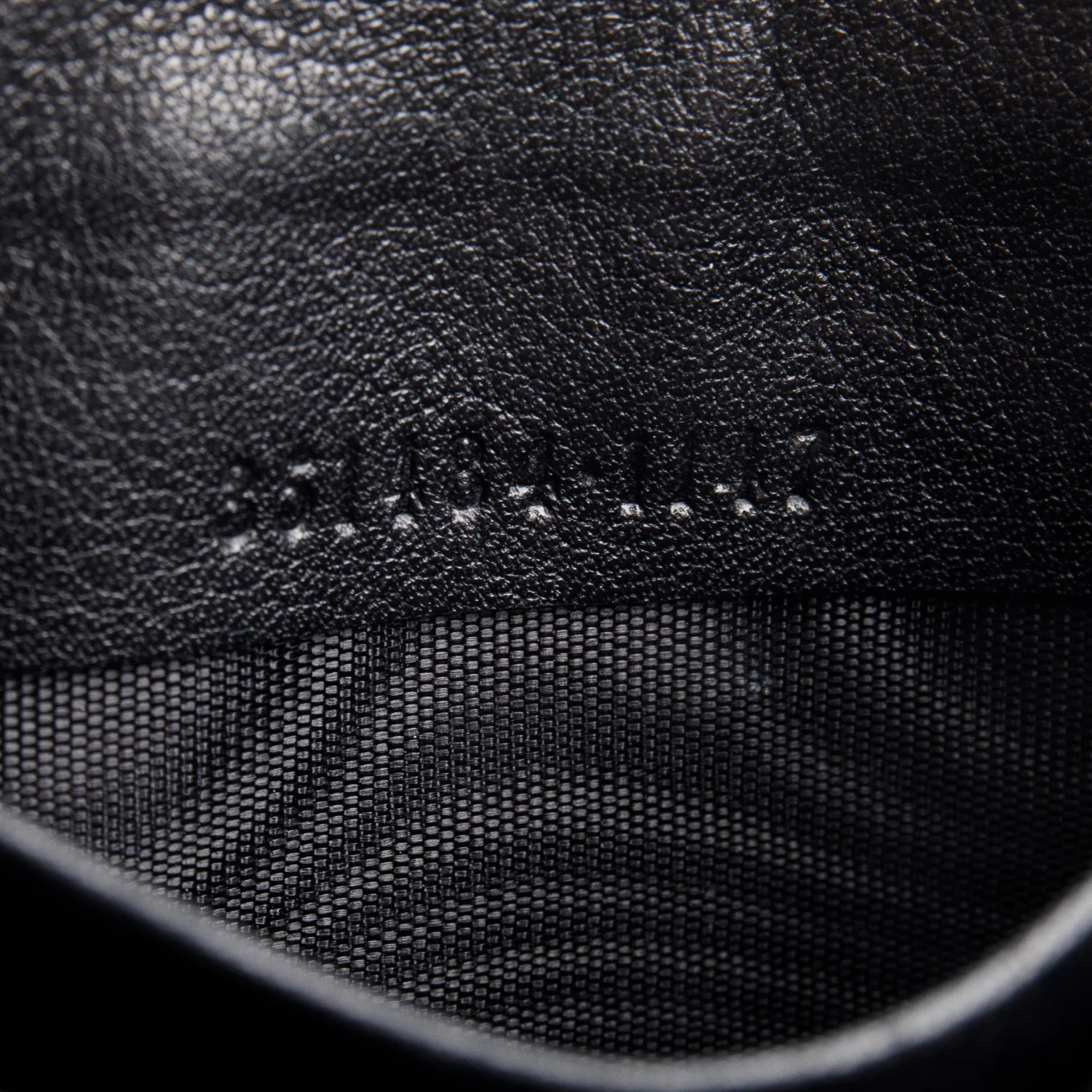 Gucci Black Patent Leather Soho Zip Around Wallet - Image 8