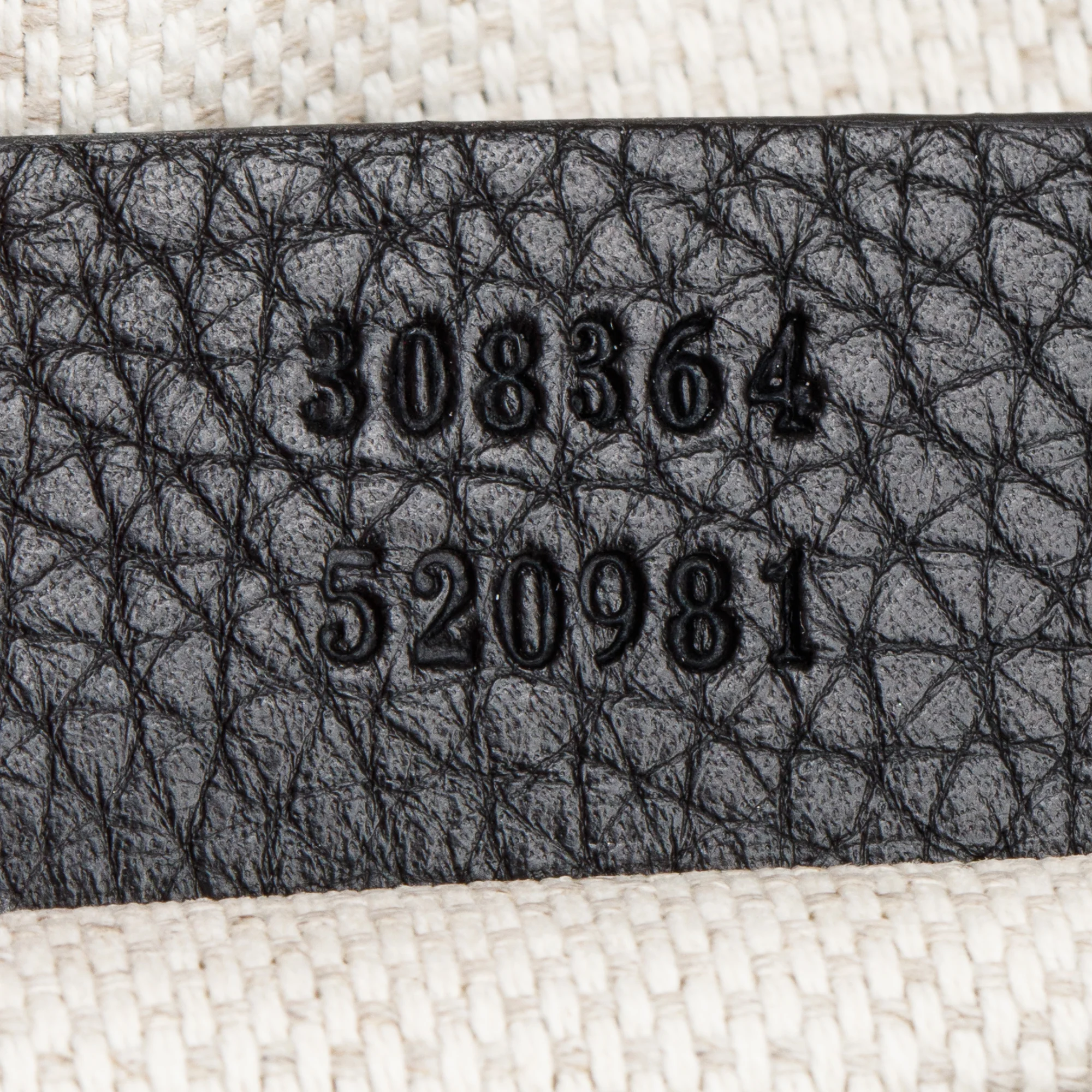 Gucci Black Pebbled Calfskin Leather Small Soho Disco Bag - Image 10