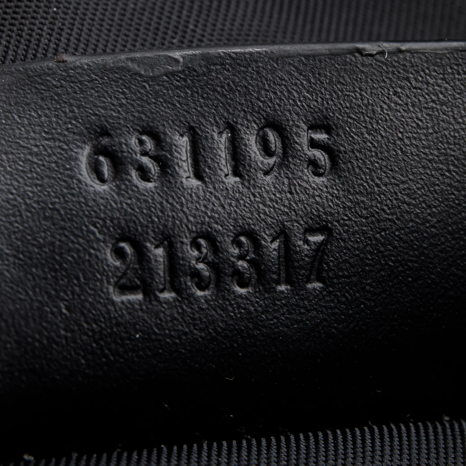 Gucci Black Techno Canvas Web Messenger Bag - Image 10