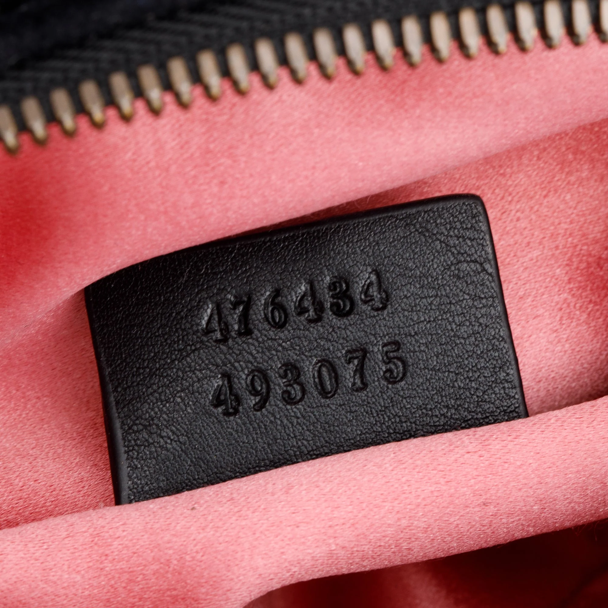 Gucci Black Velvet Matelasse GG Marmont Belt Bag, Size 75 30 - Image 8