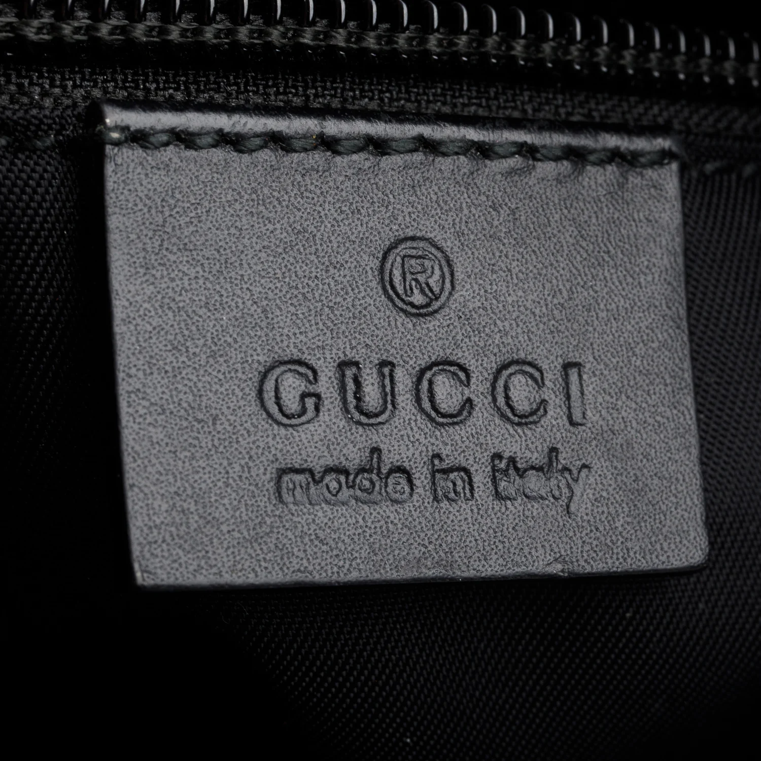 Gucci GG Supreme Canvas Web Messenger Bag - Image 9